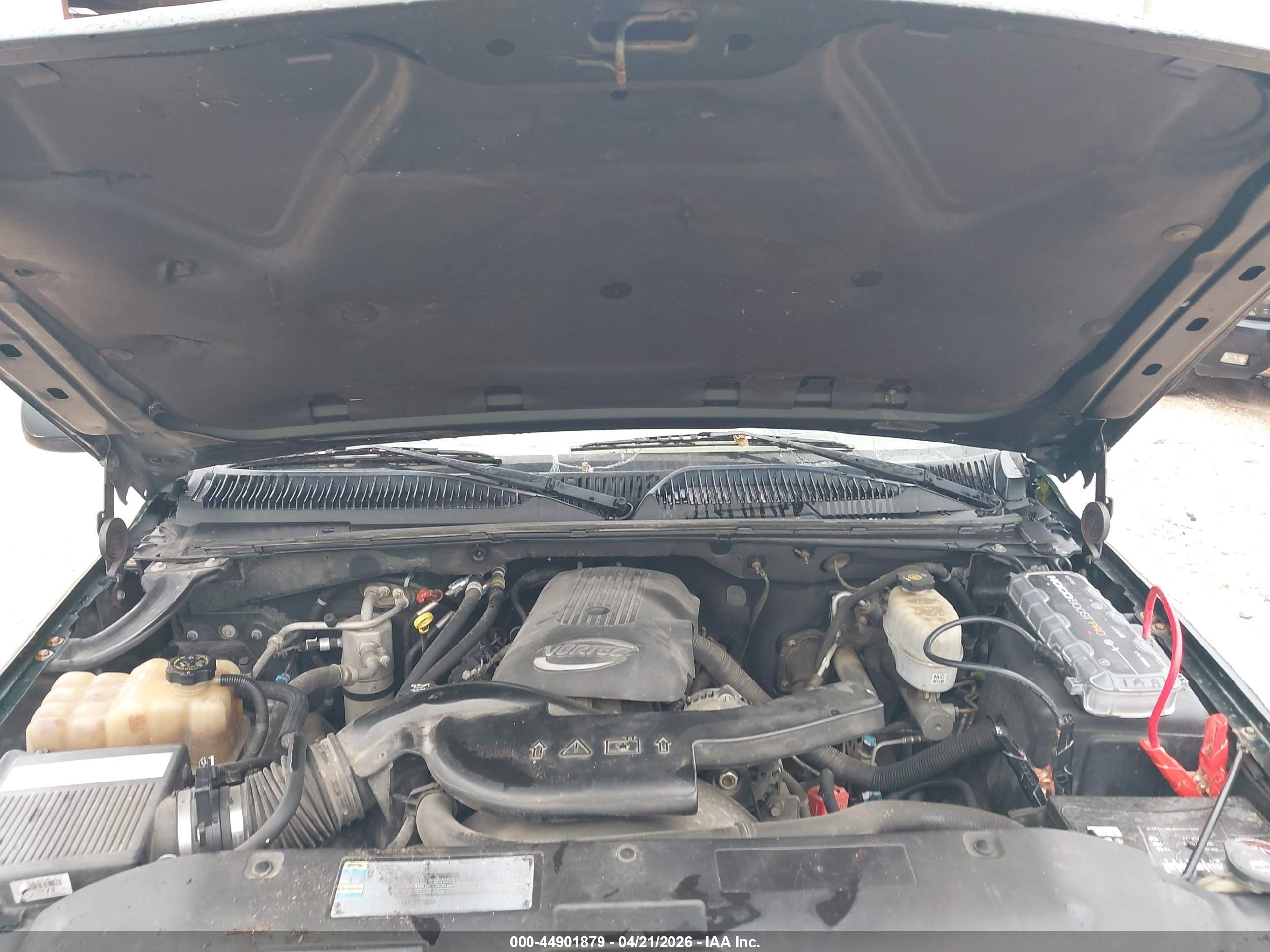 CHEVROLET TAHOE image 10