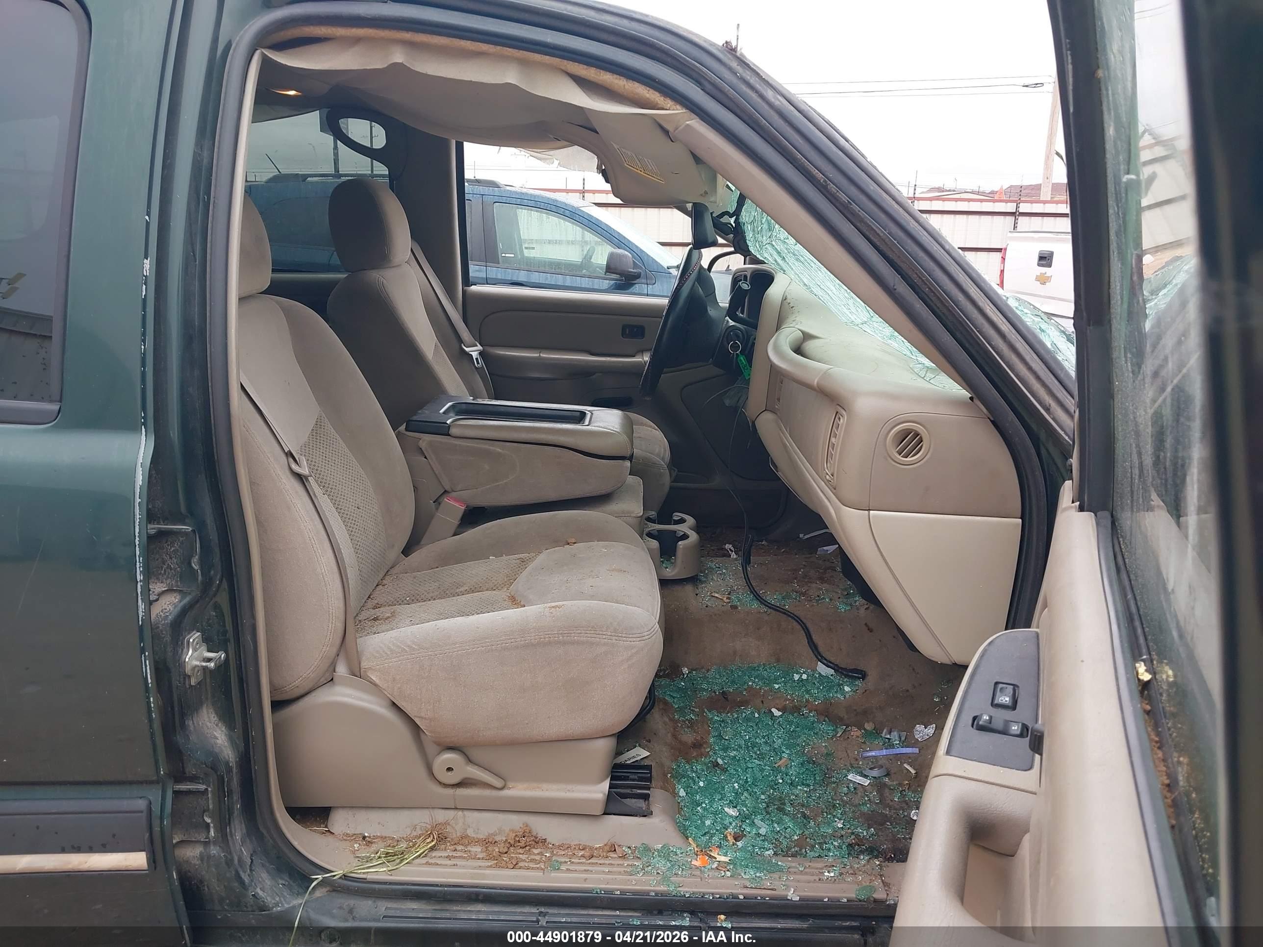 CHEVROLET TAHOE image 5