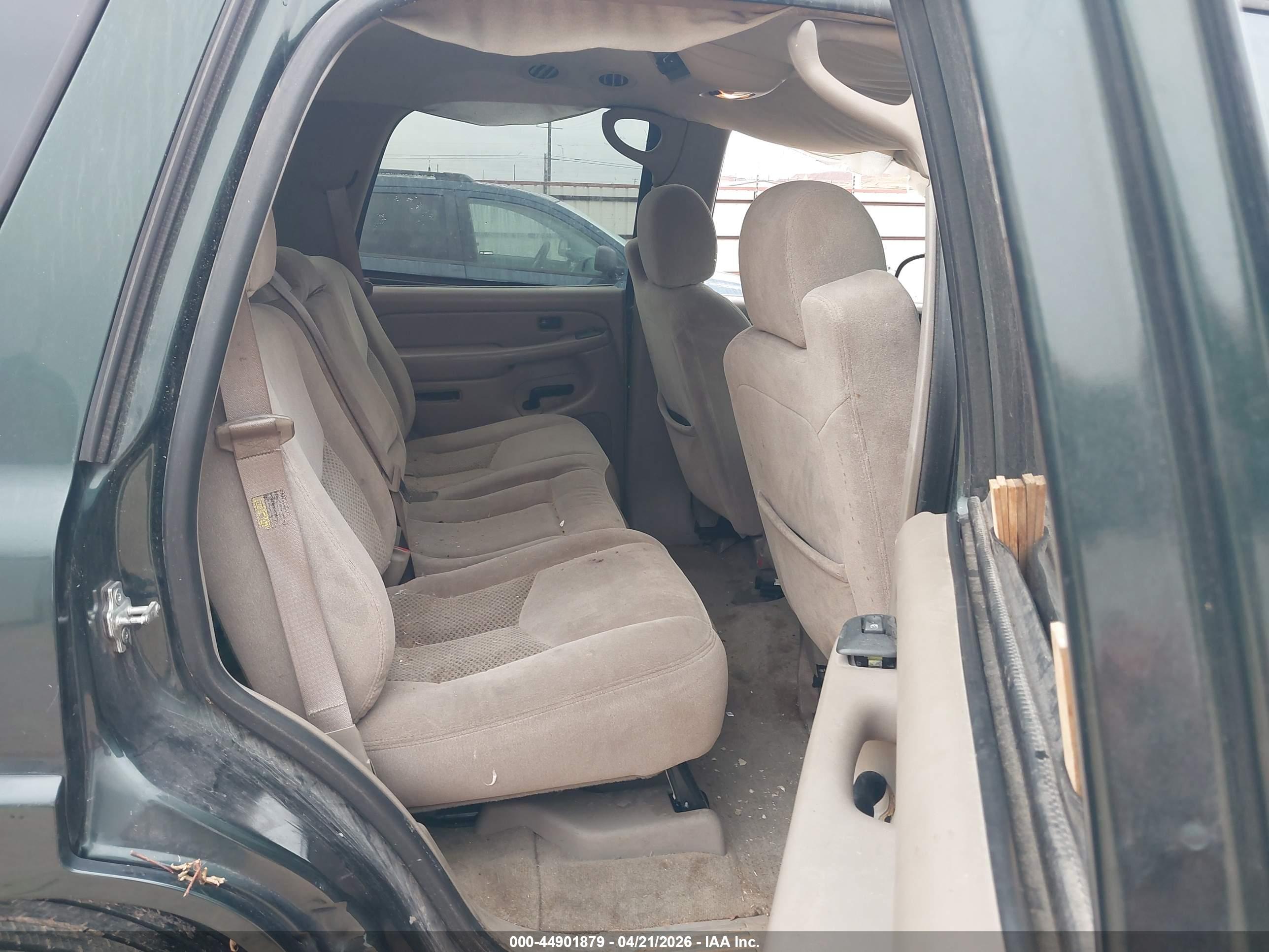 CHEVROLET TAHOE image 8