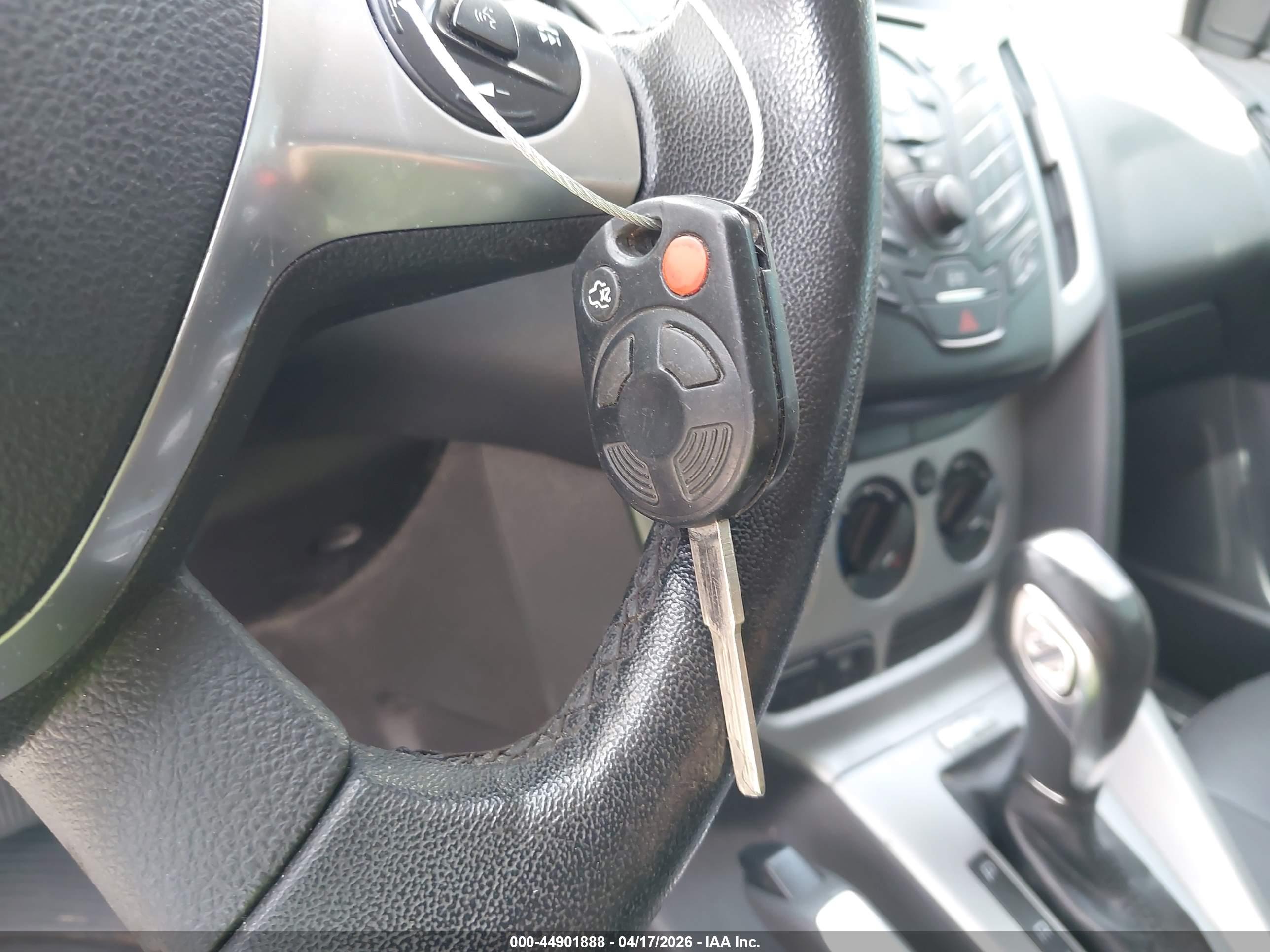 FORD FOCUS image 11