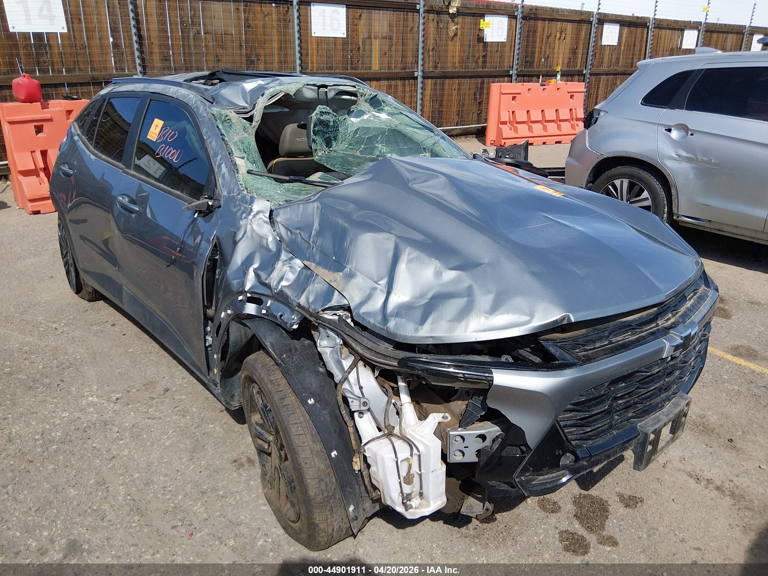 CHEVROLET TRAX image 6