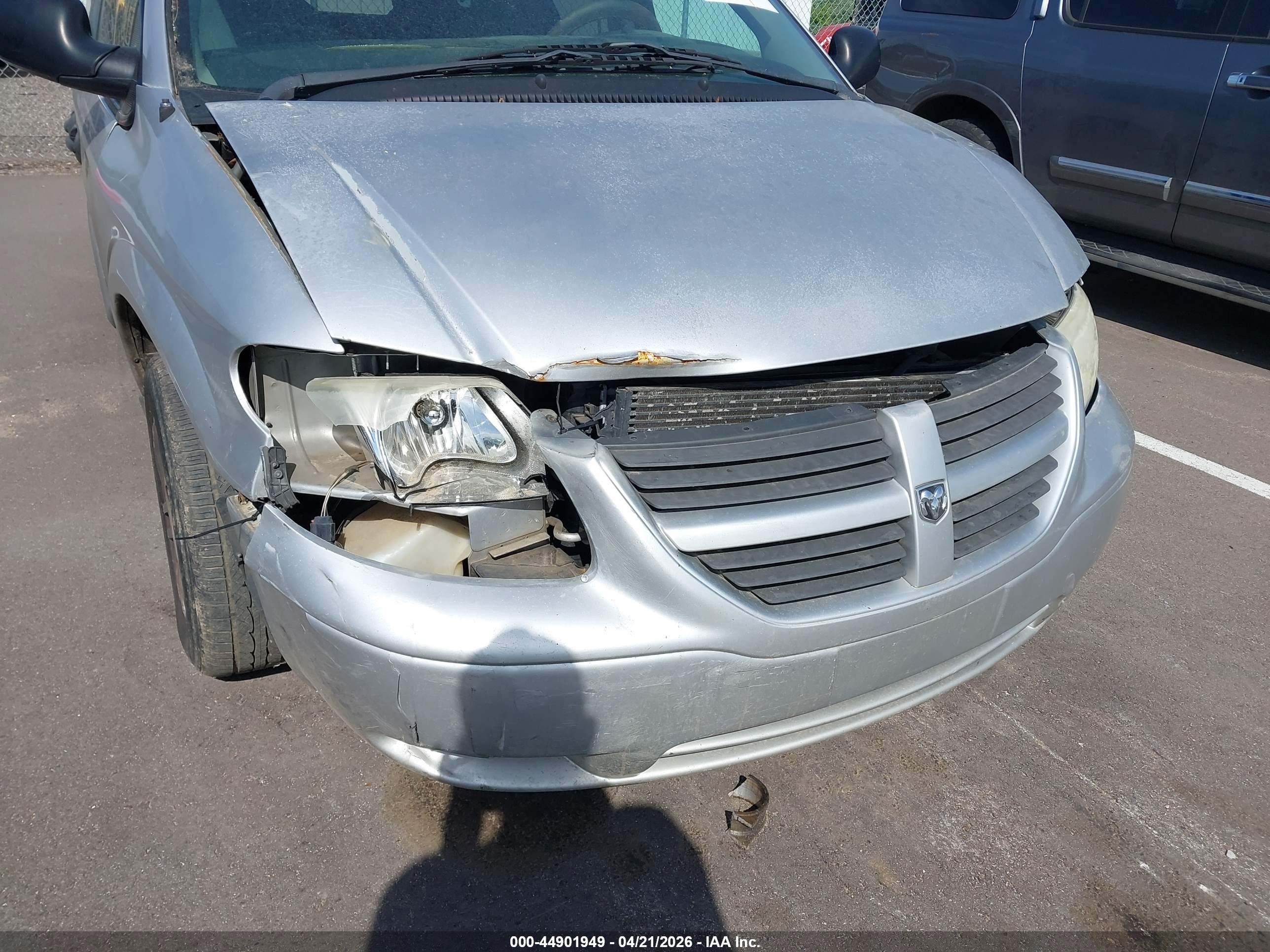 DODGE GRAND image 6