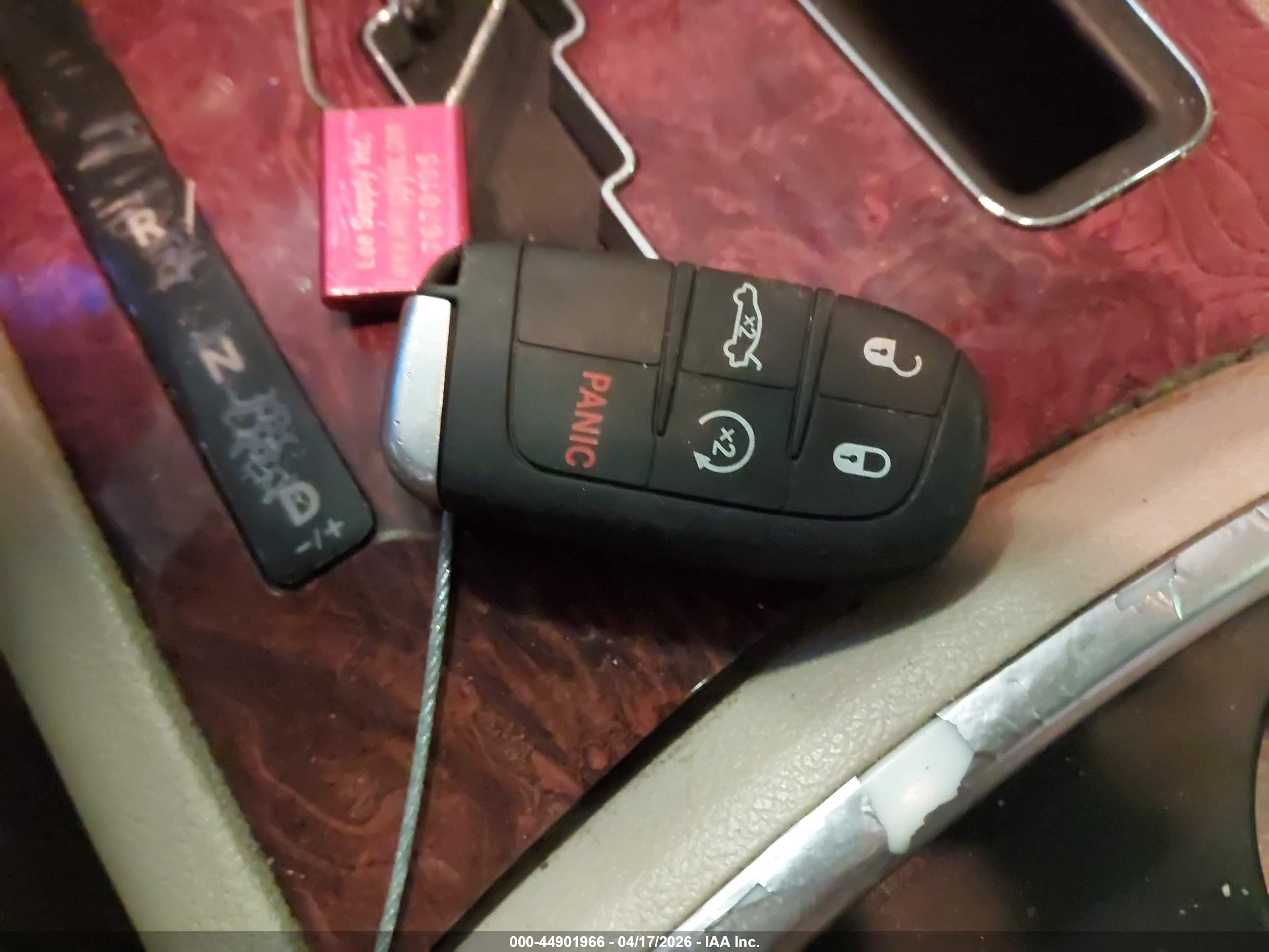 CHRYSLER 300C image 11