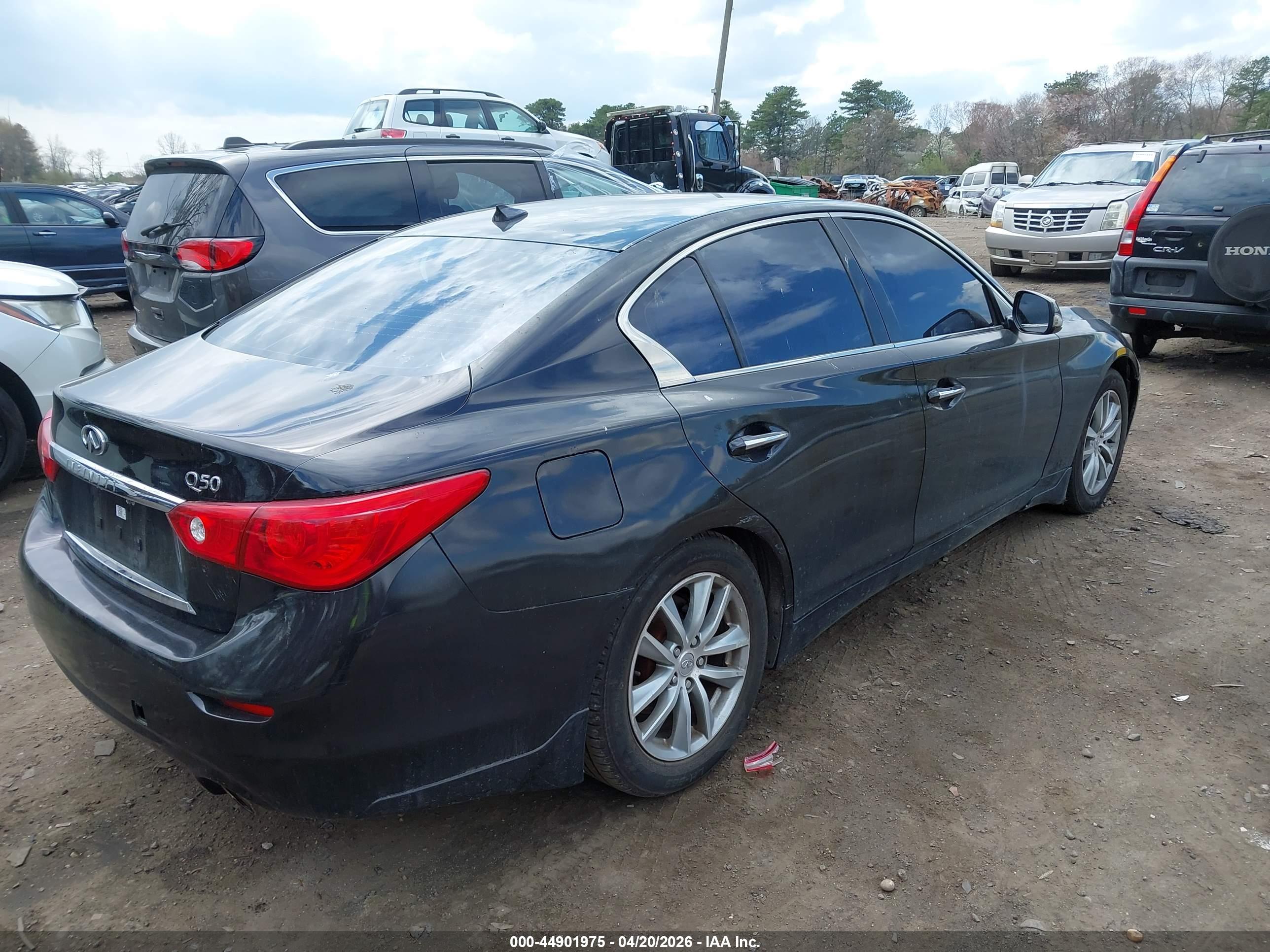 INFINITI Q50 image 4