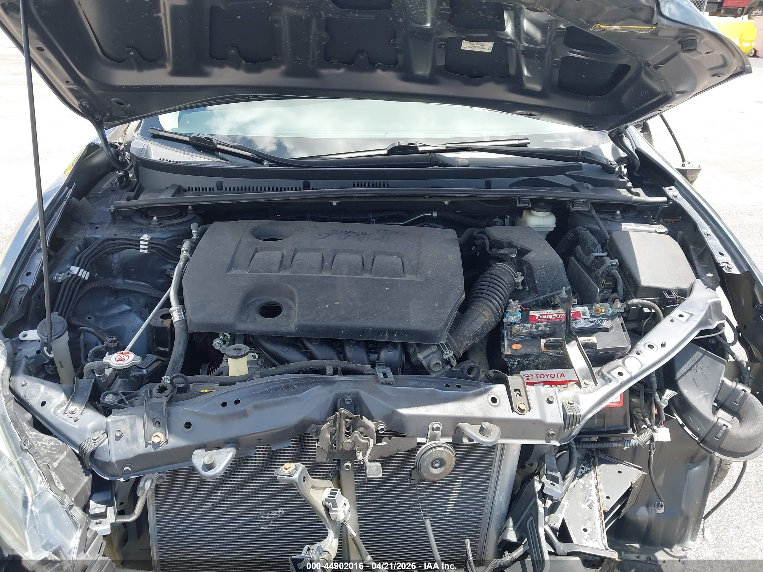 TOYOTA COROLLA image 10