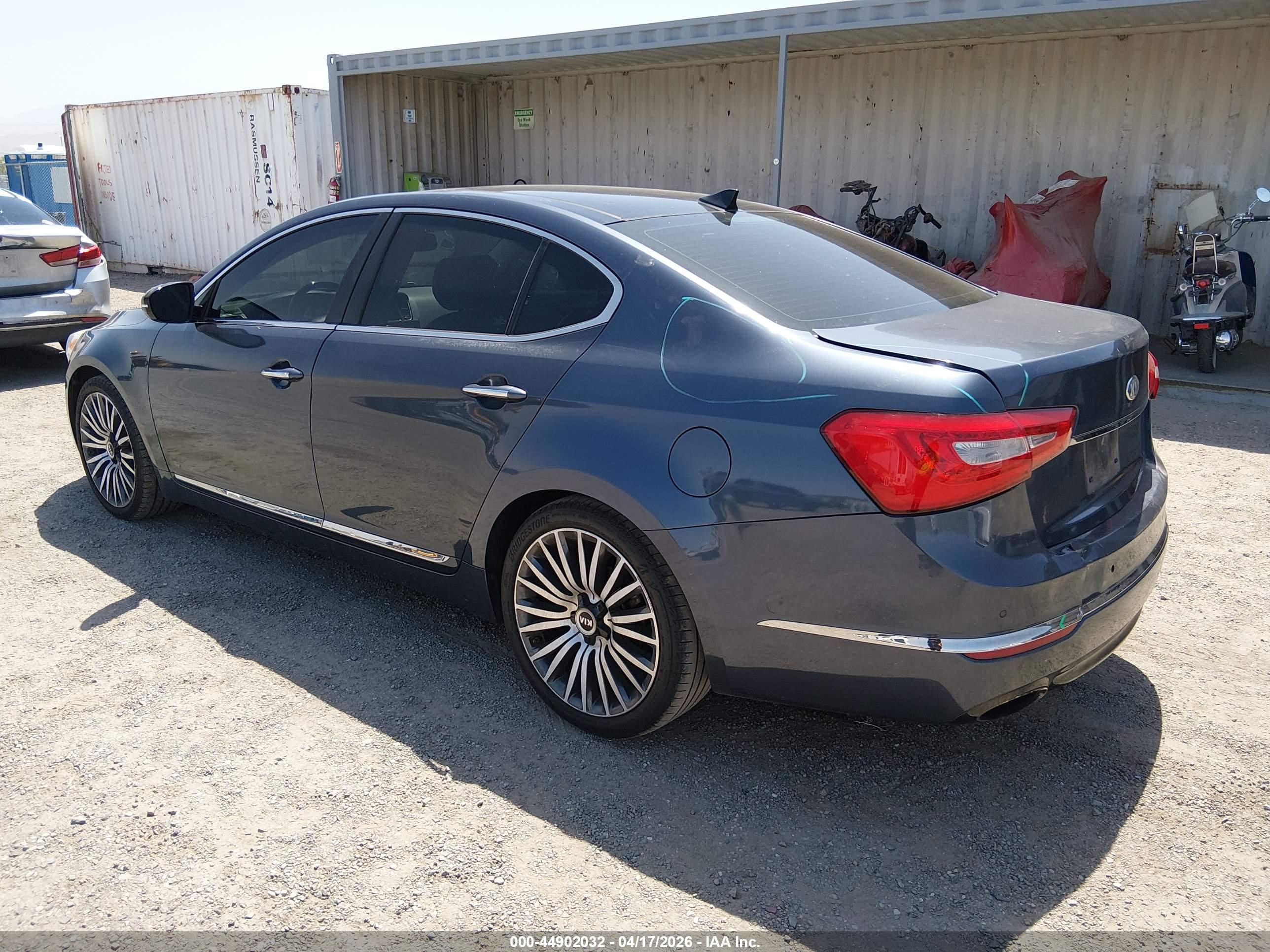 KIA CADENZA image 3