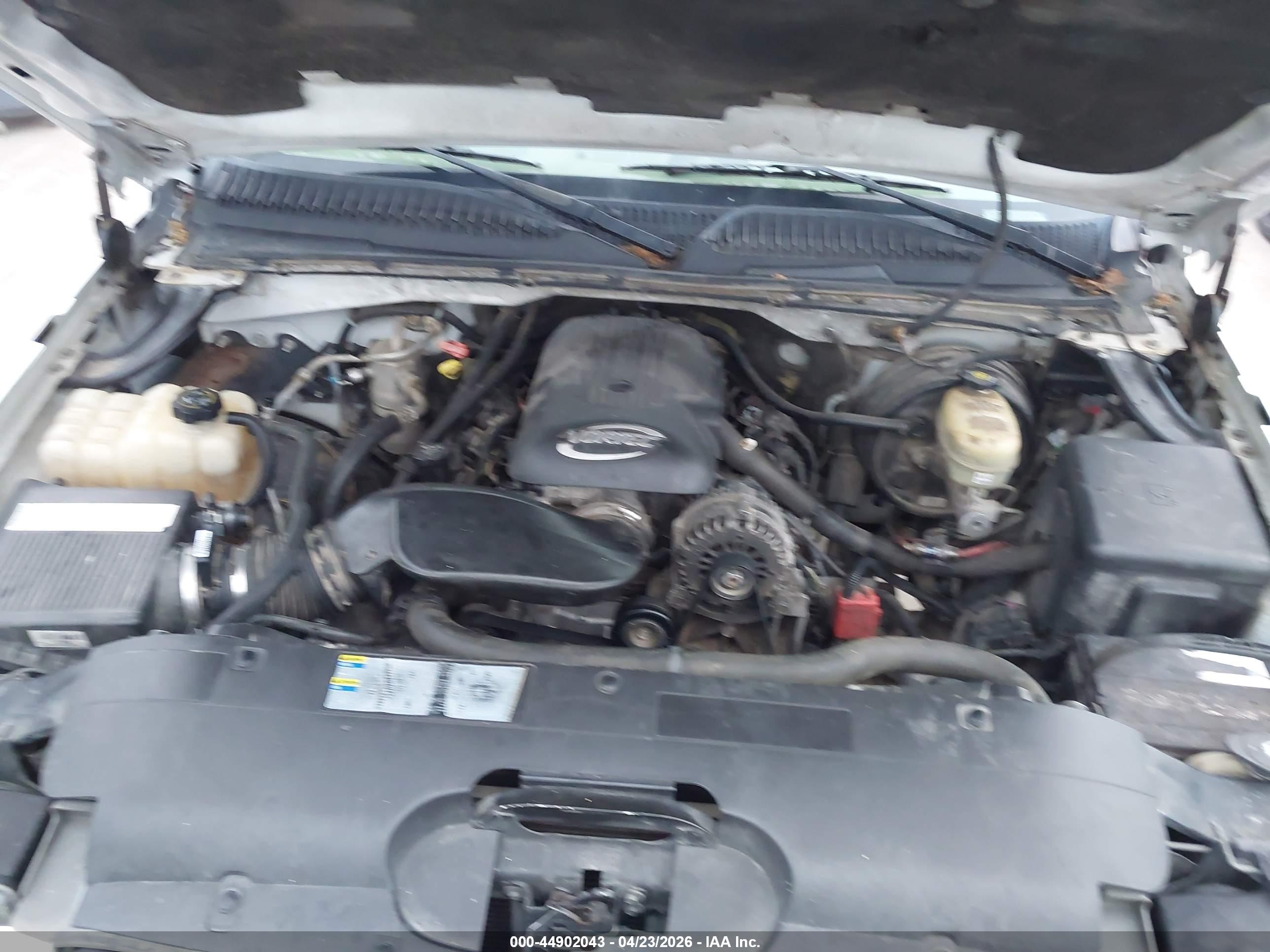 CHEVROLET SILVERADO image 10