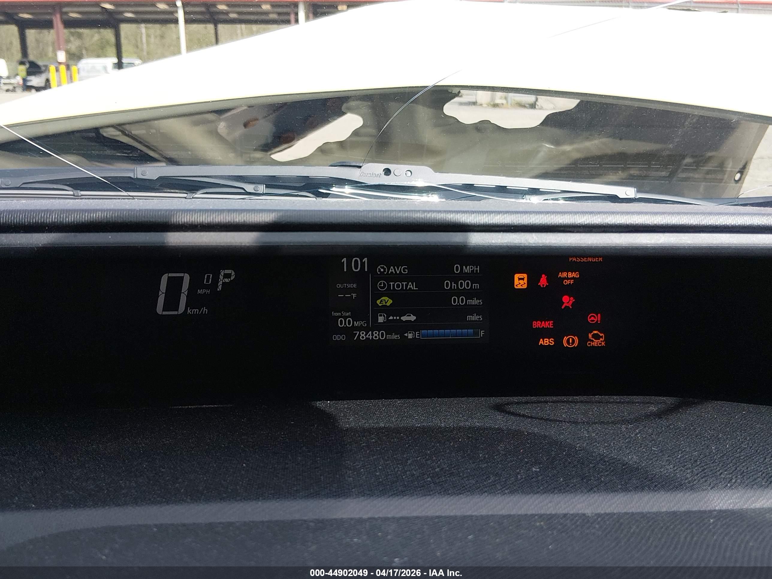 TOYOTA PRIUS image 7