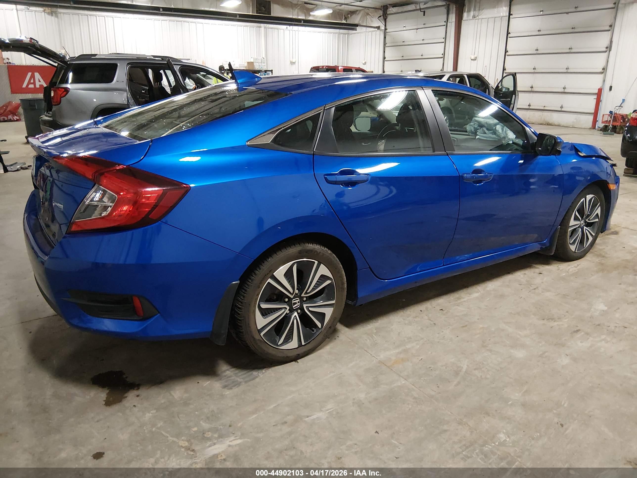 HONDA CIVIC image 4