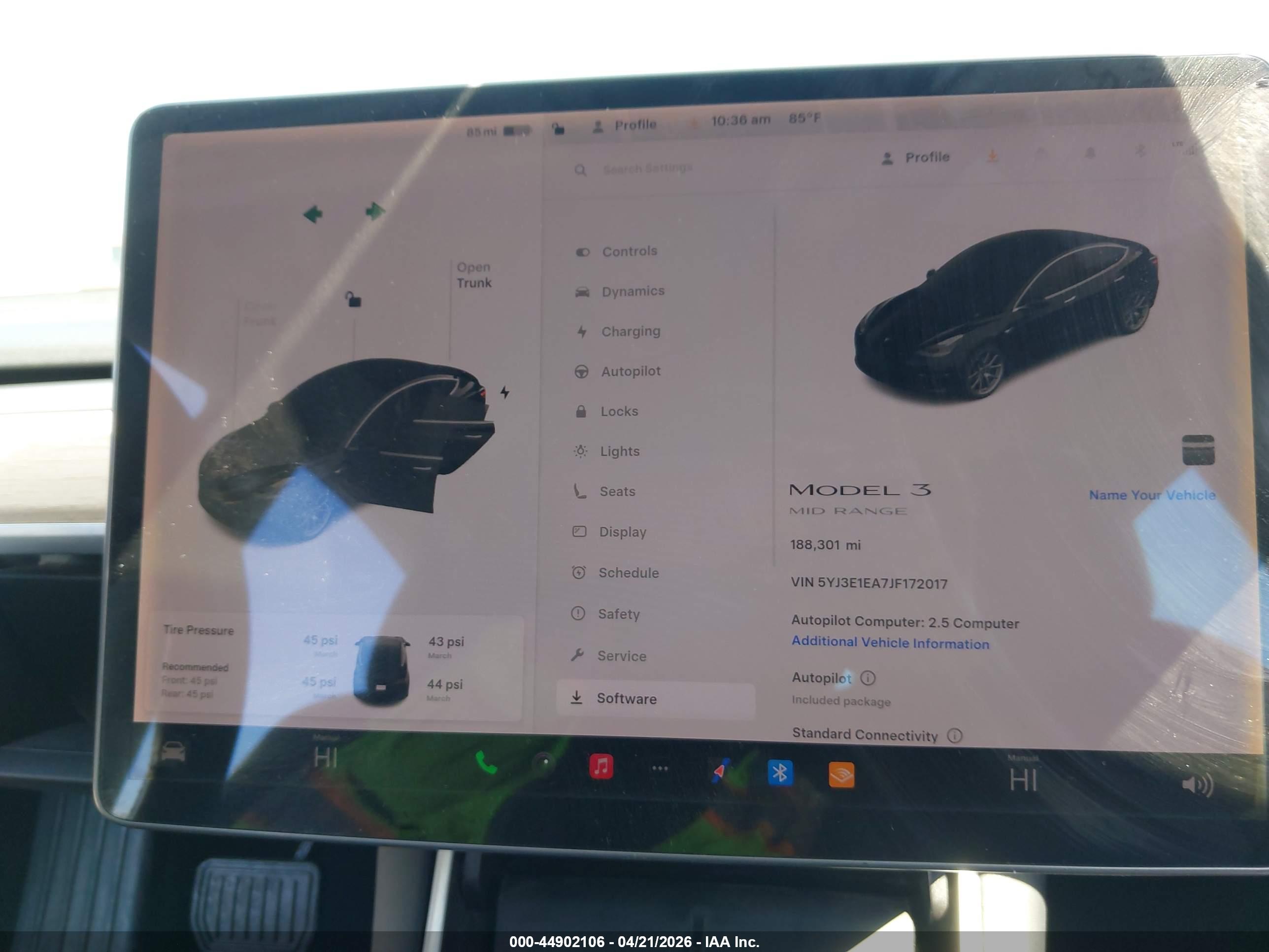 TESLA MODEL image 7