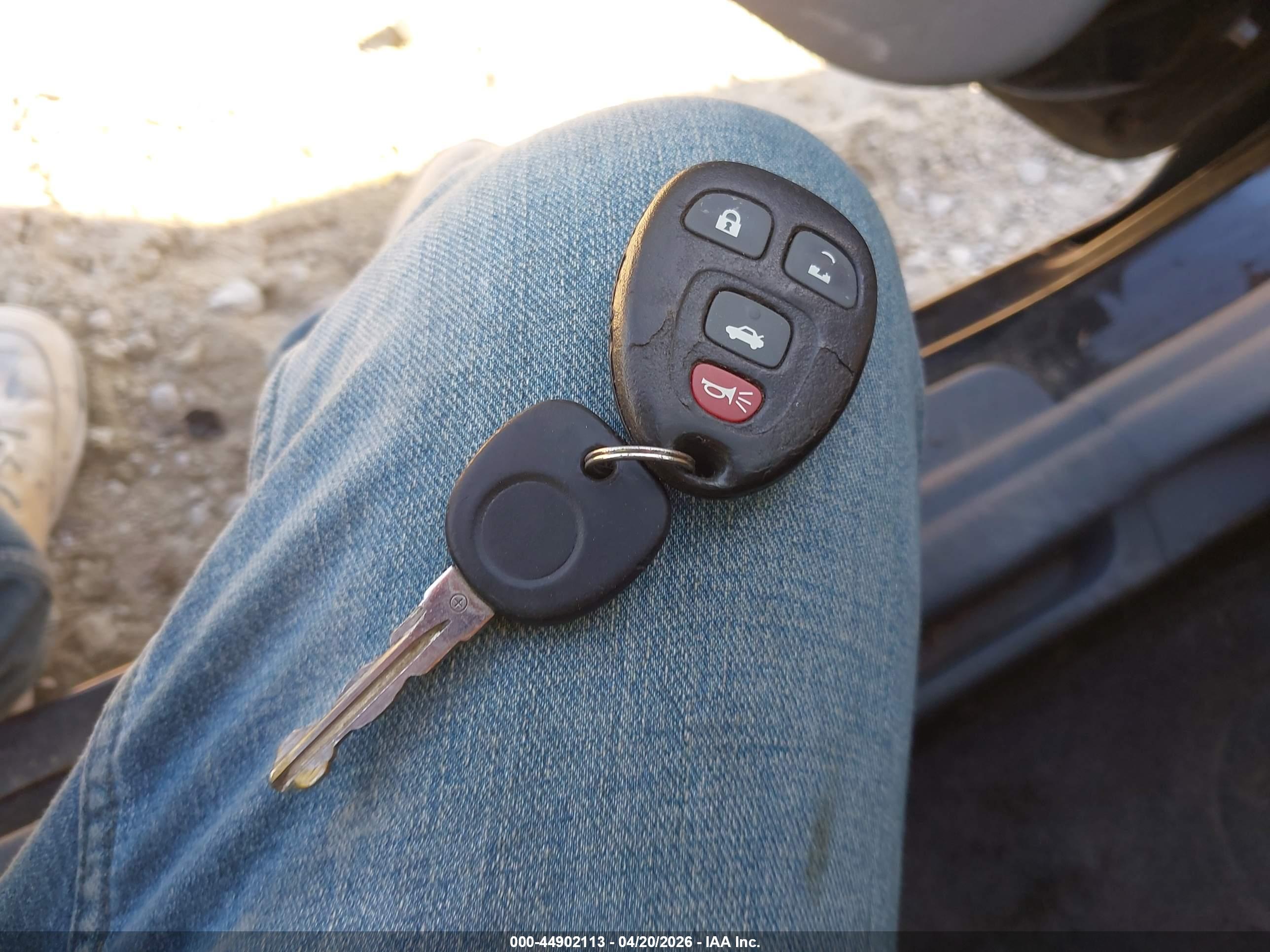 PONTIAC SOLSTICE image 11