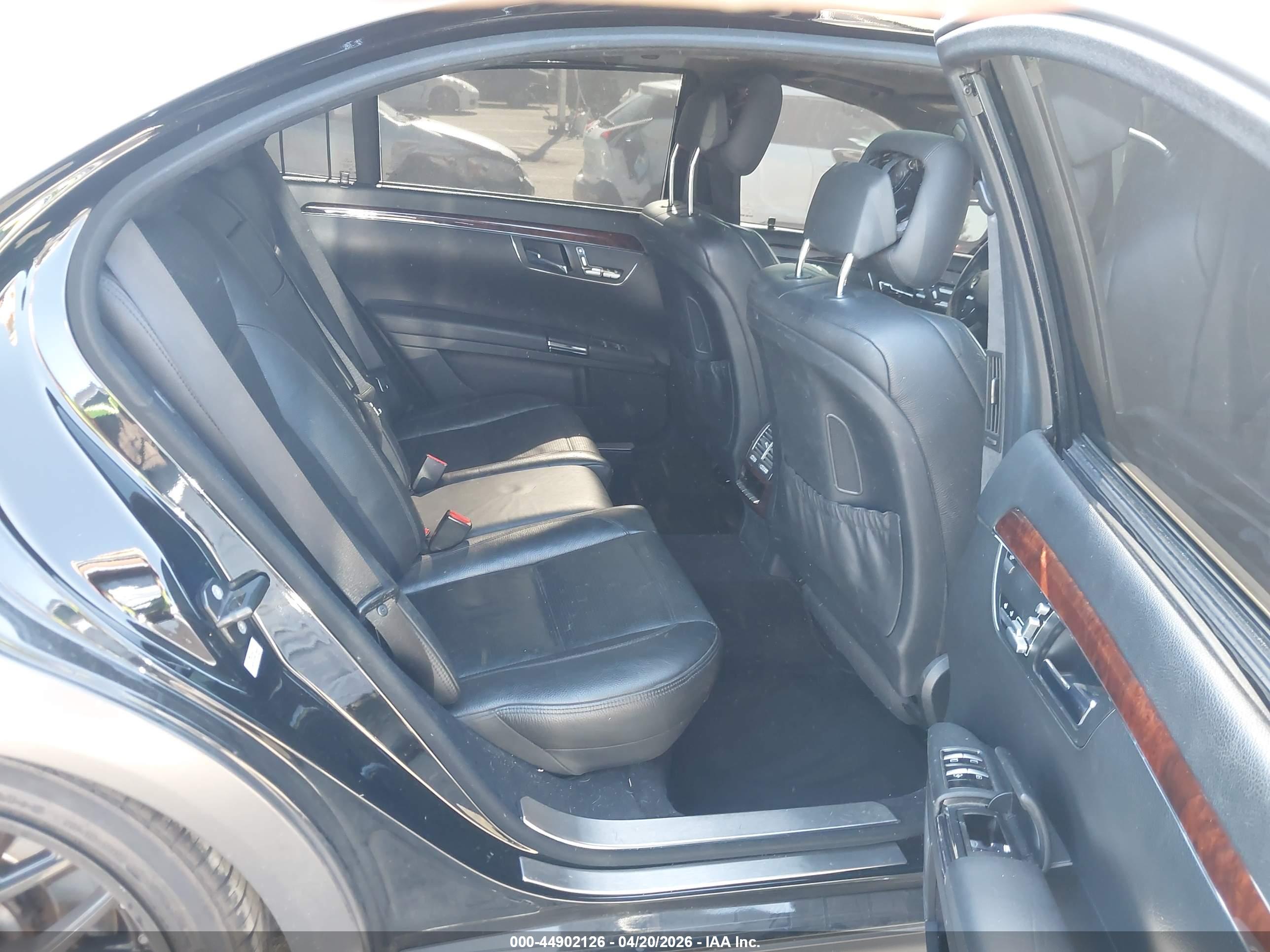 MERCEDES-BENZ S image 8