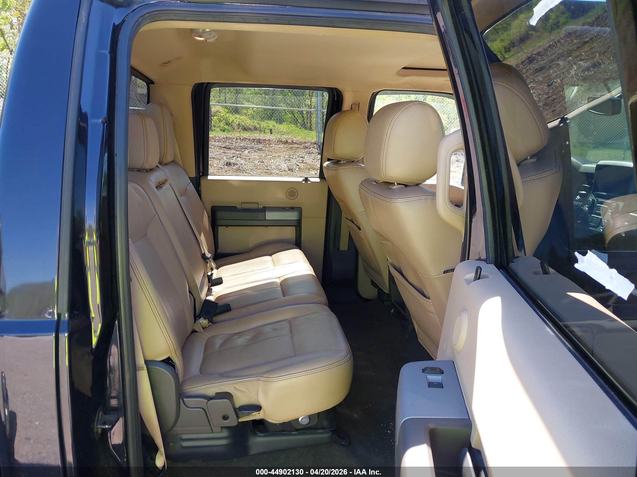FORD F-250 image 8