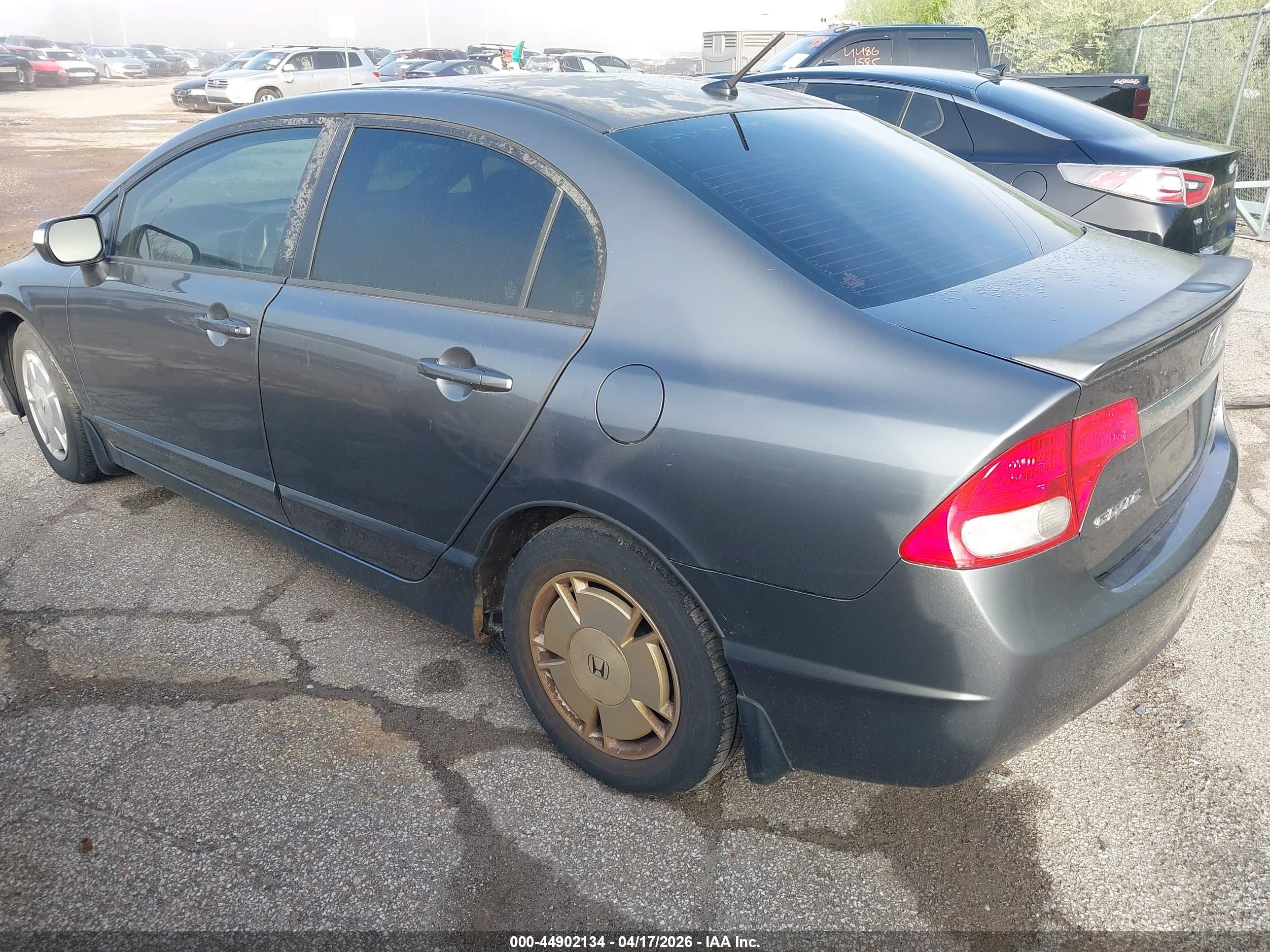 HONDA CIVIC image 3