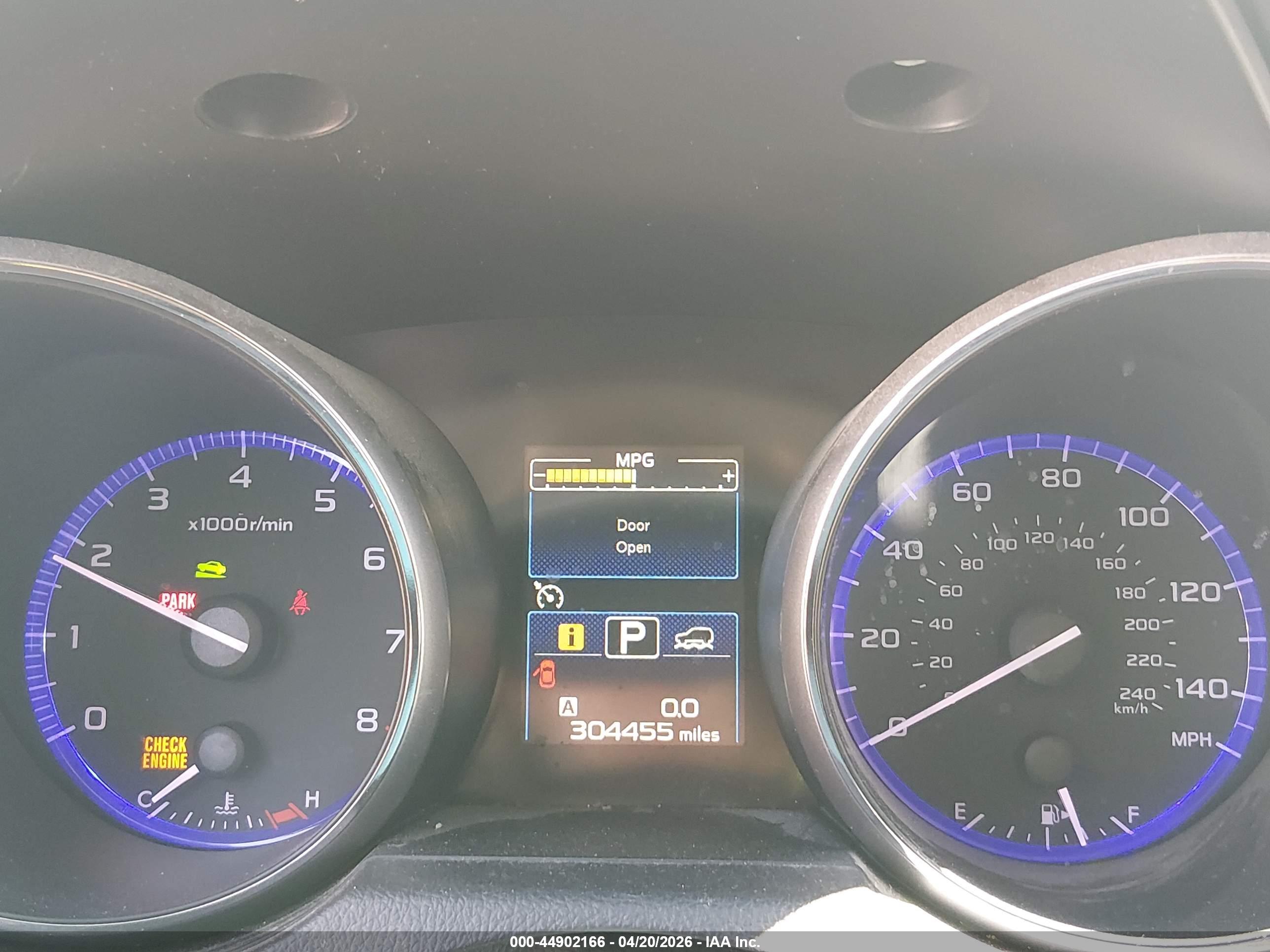 SUBARU OUTBACK image 7