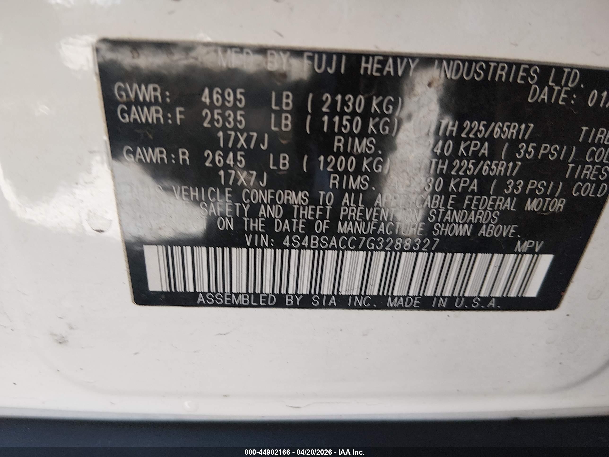 SUBARU OUTBACK image 9