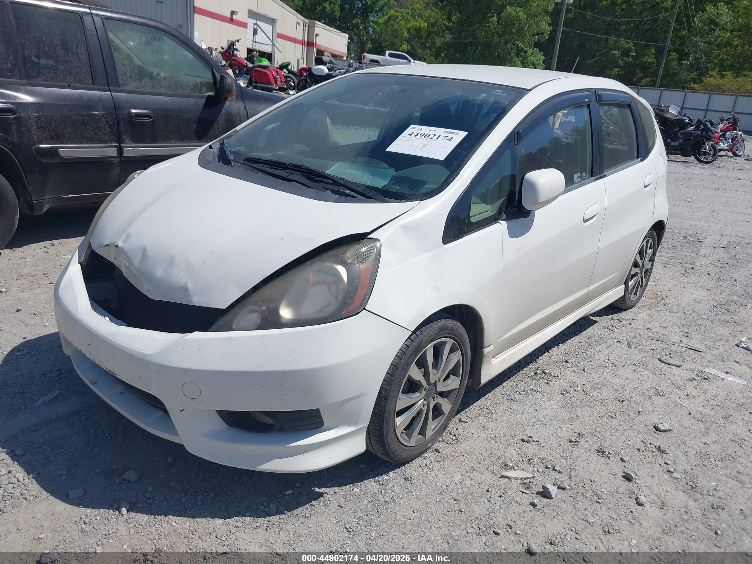 HONDA FIT image 2