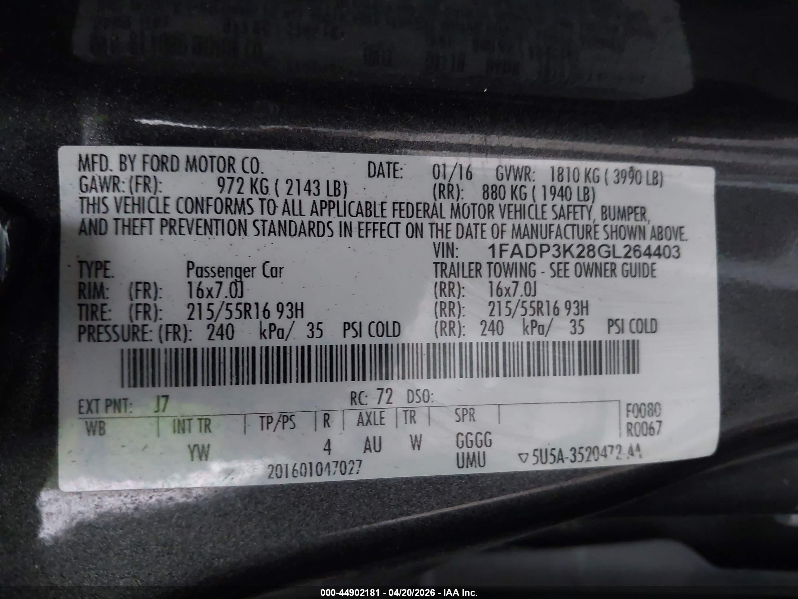FORD FOCUS image 9