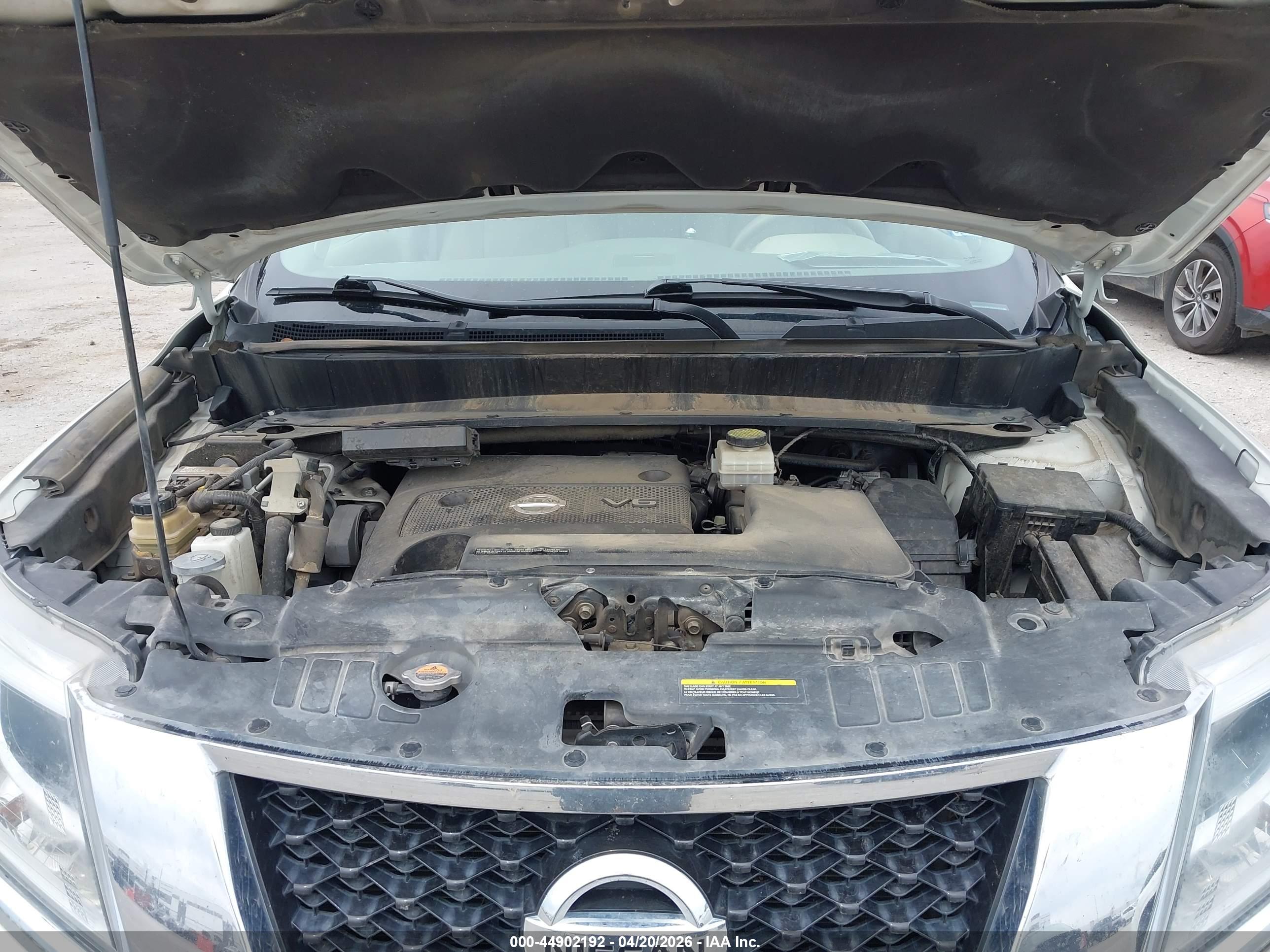 NISSAN PATHFINDER image 10