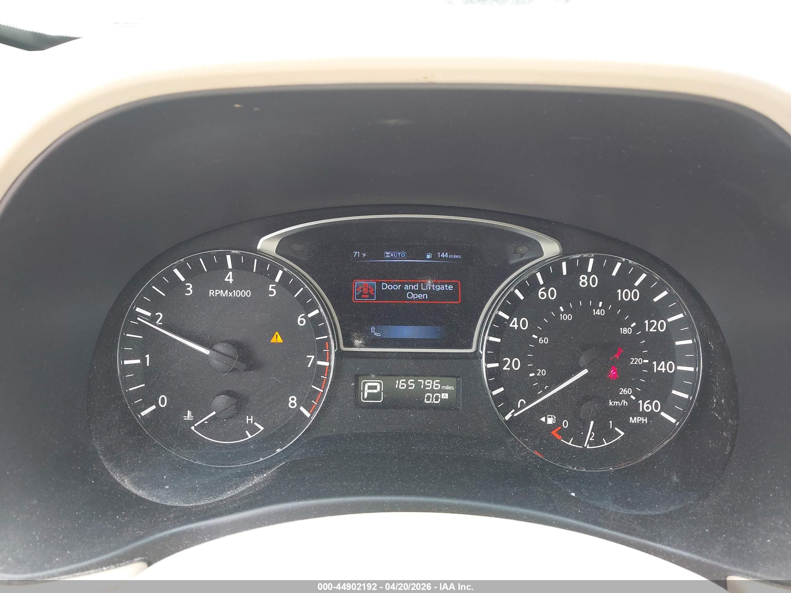 NISSAN PATHFINDER image 7