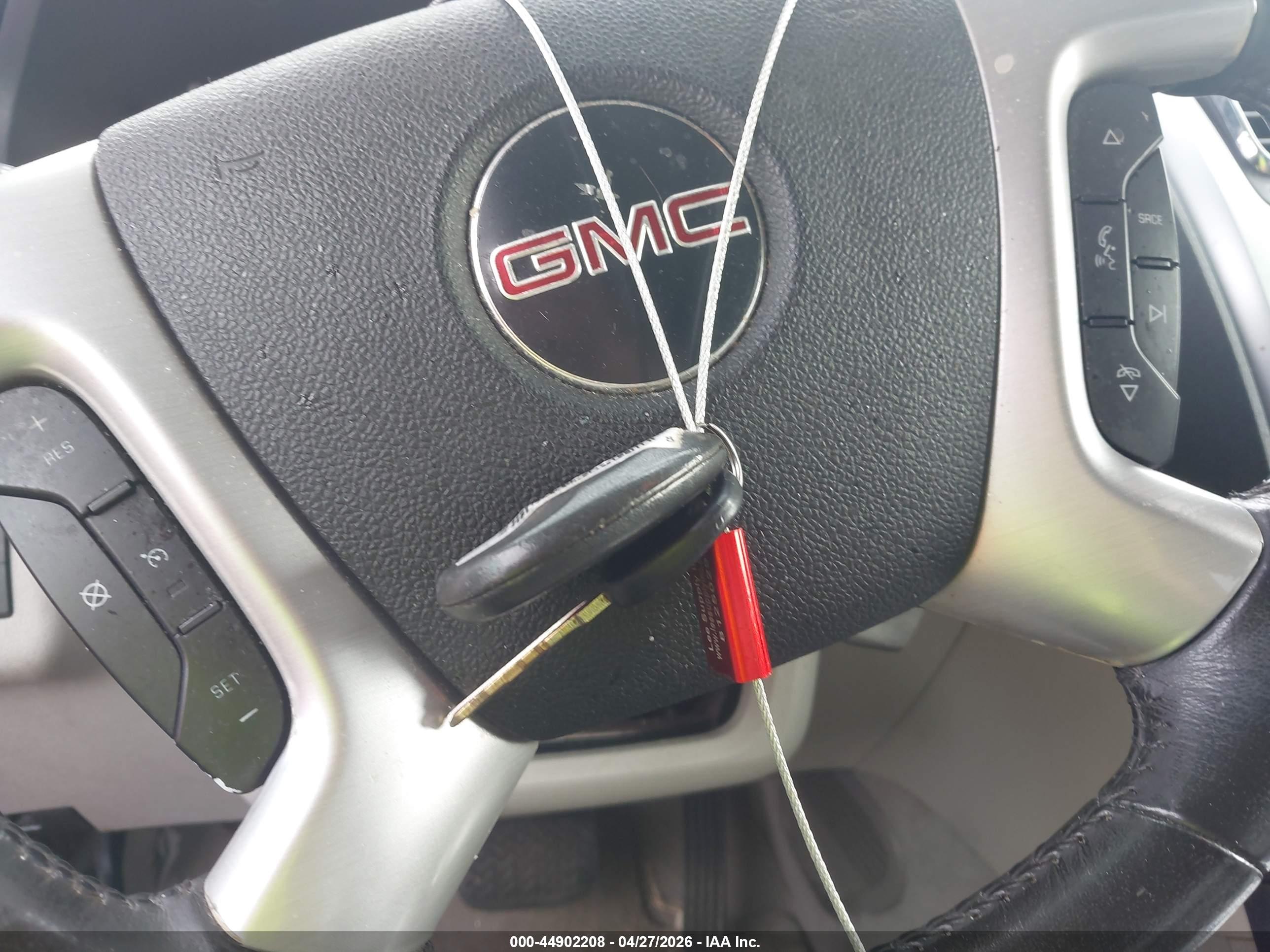 GMC ACADIA image 11
