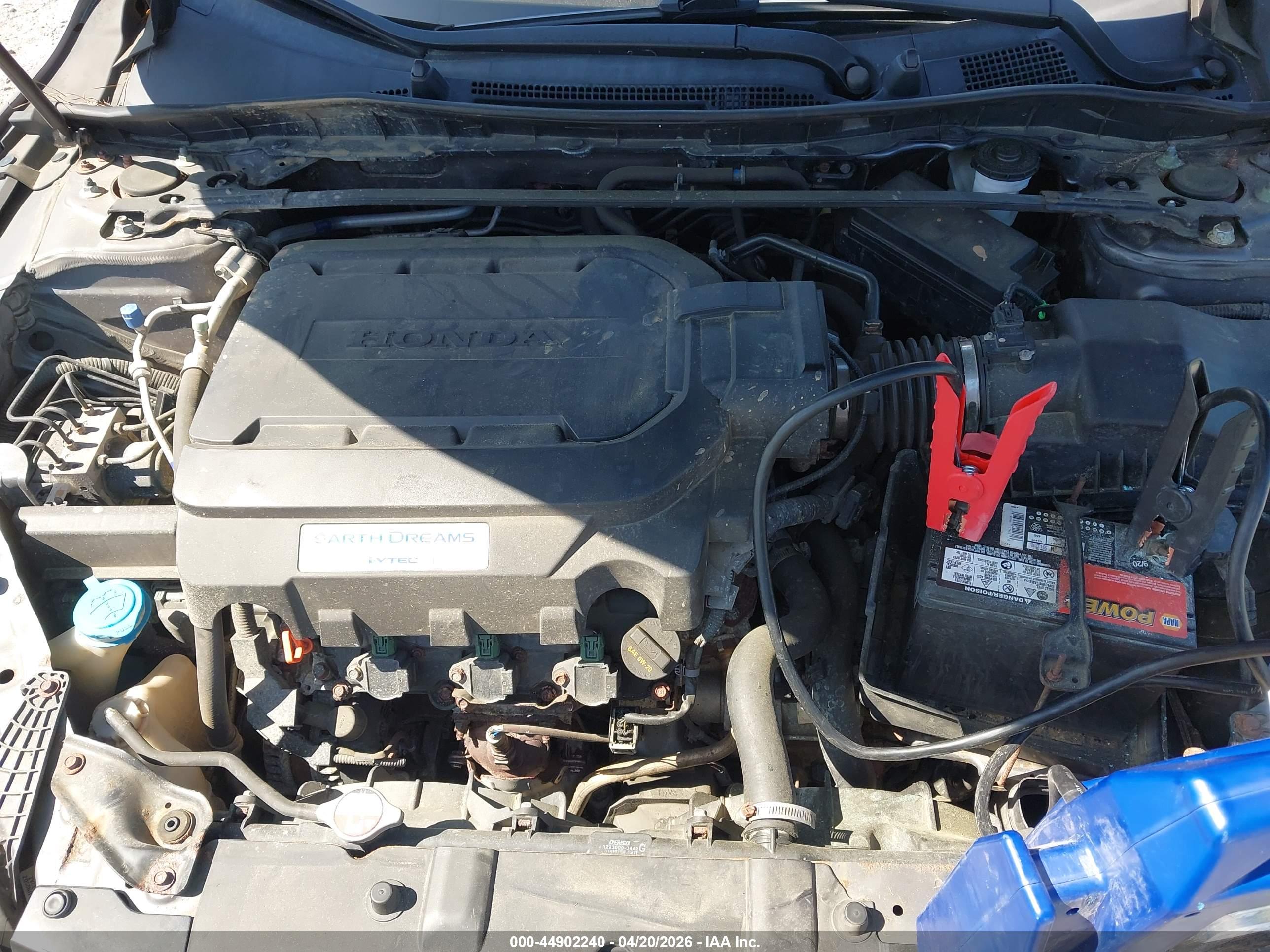 HONDA ACCORD image 10