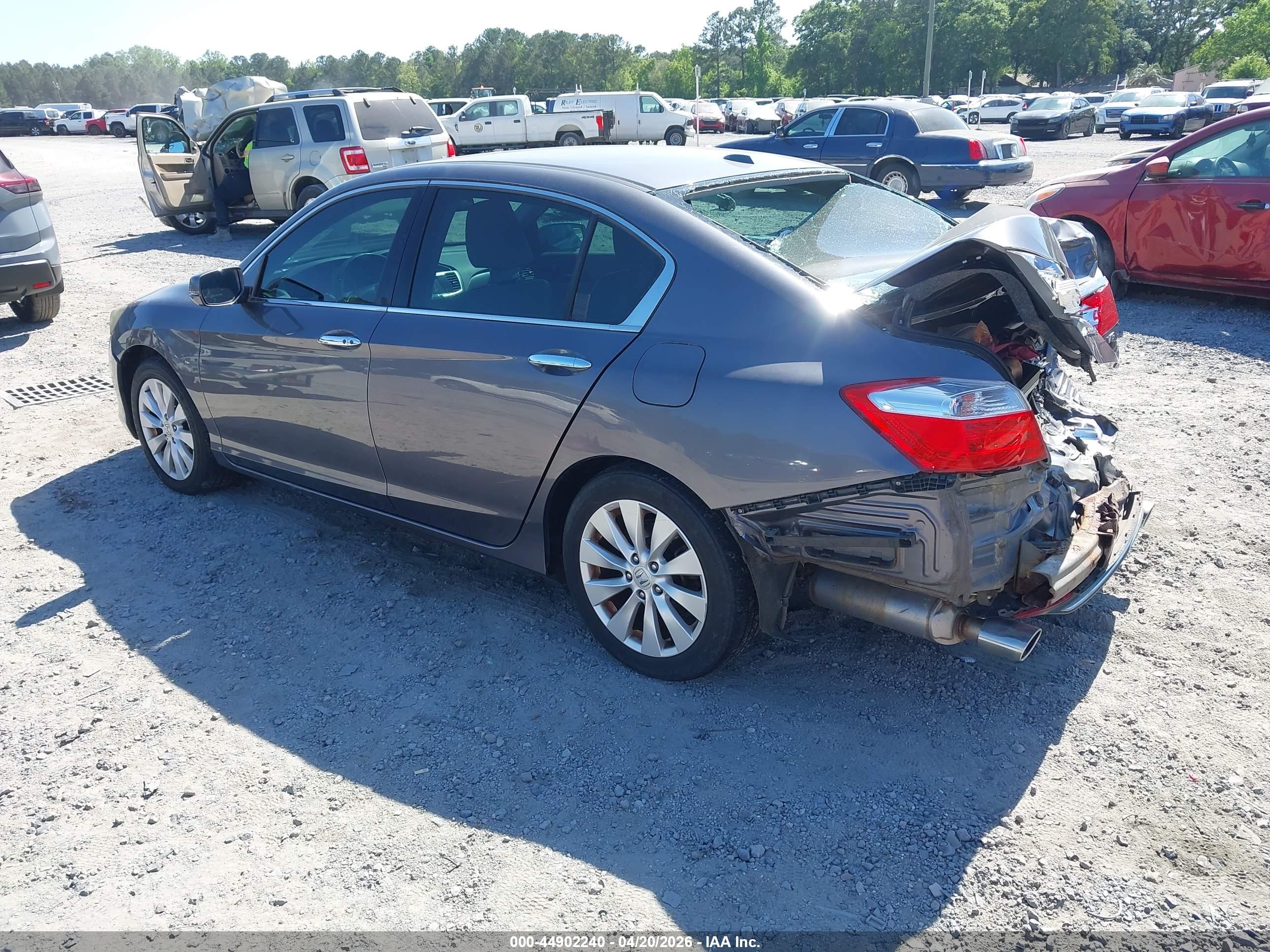 HONDA ACCORD image 3