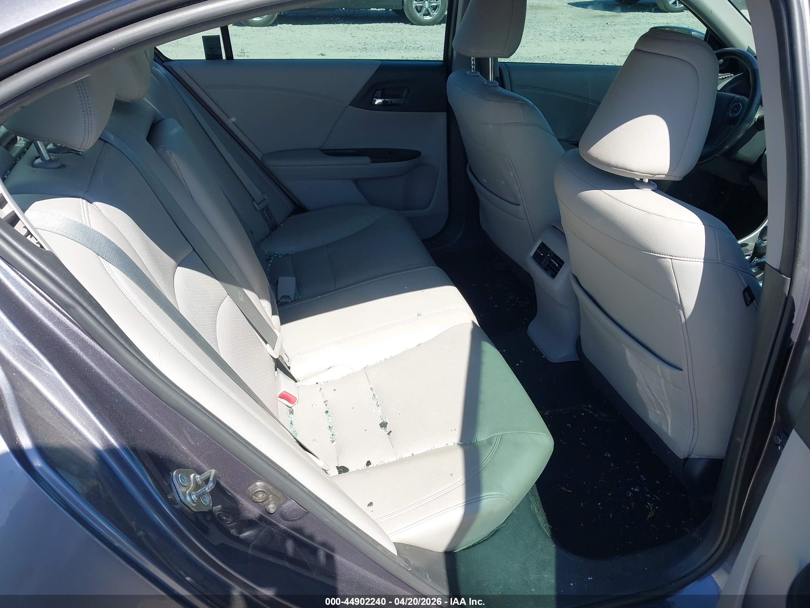 HONDA ACCORD image 8