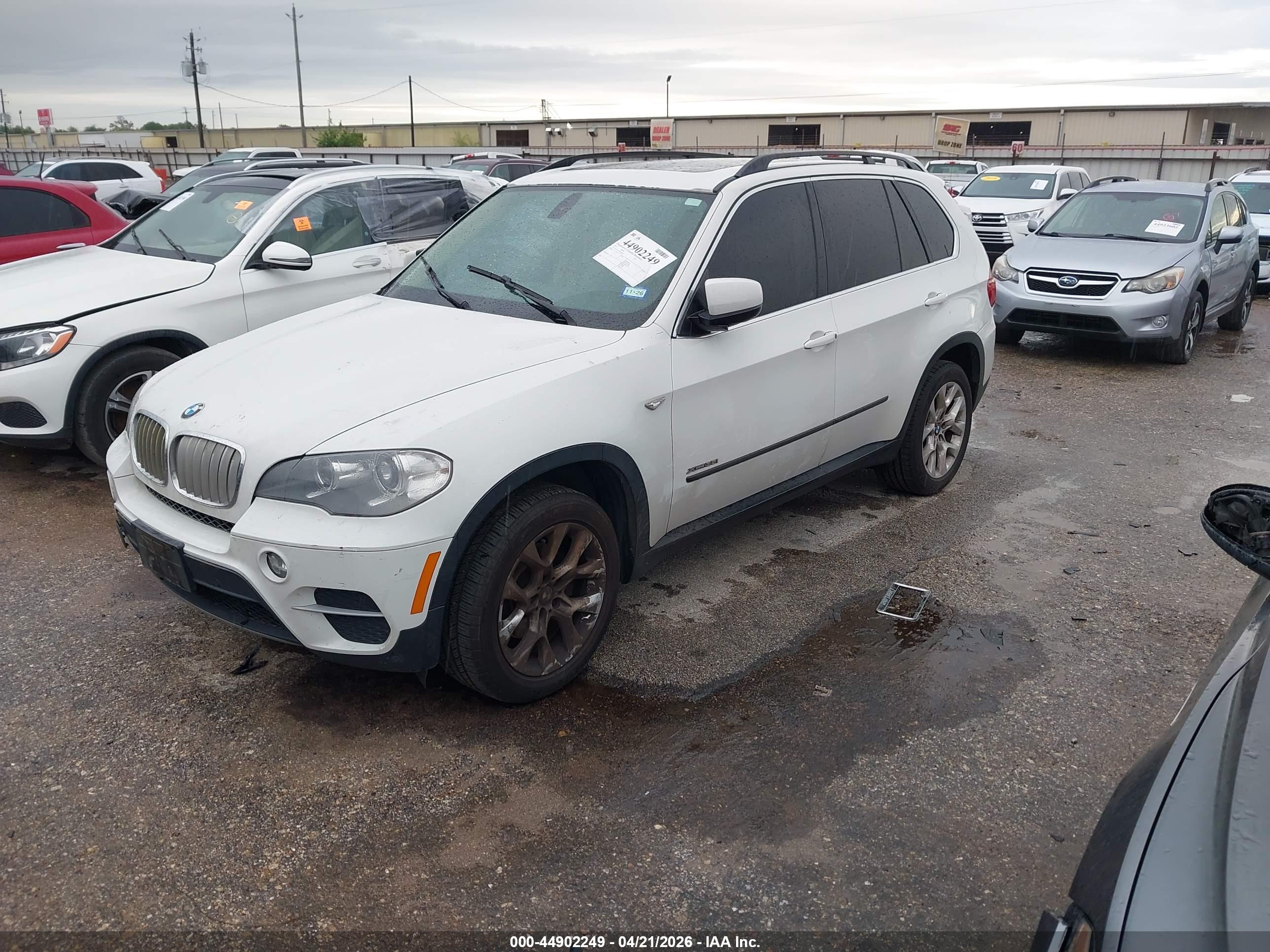 BMW X5 image 2