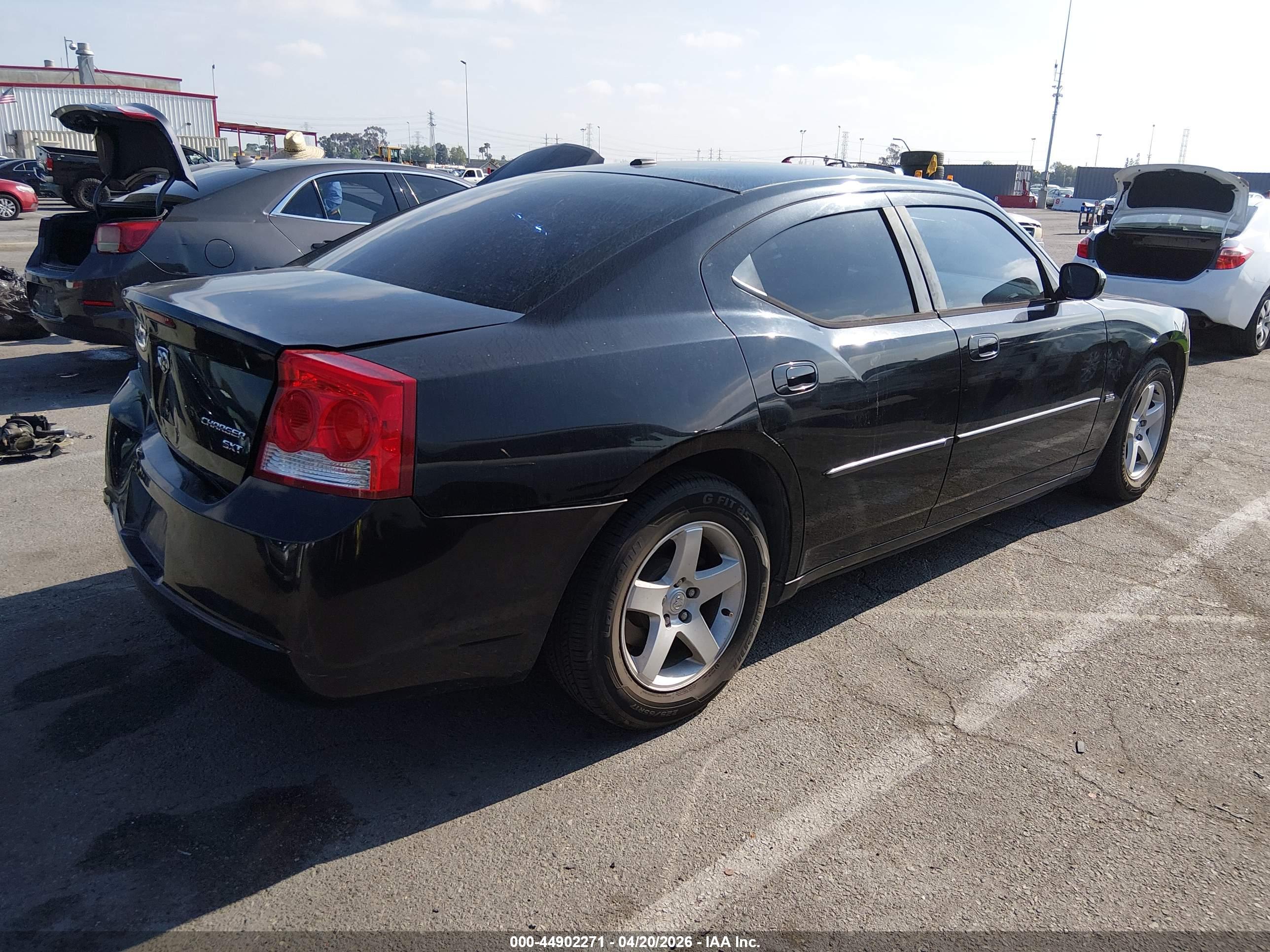 DODGE CHARGER image 4