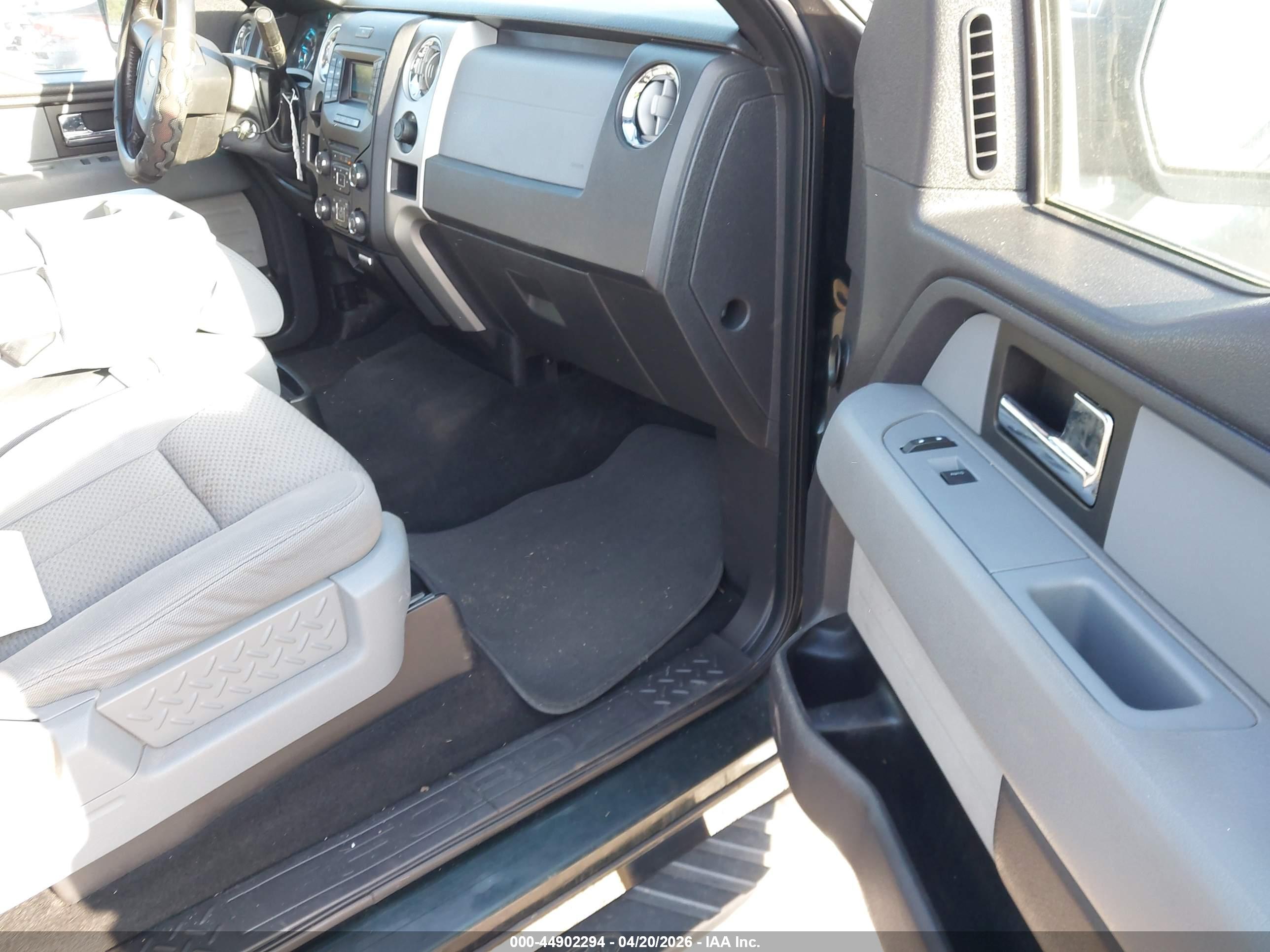 FORD F-150 image 5