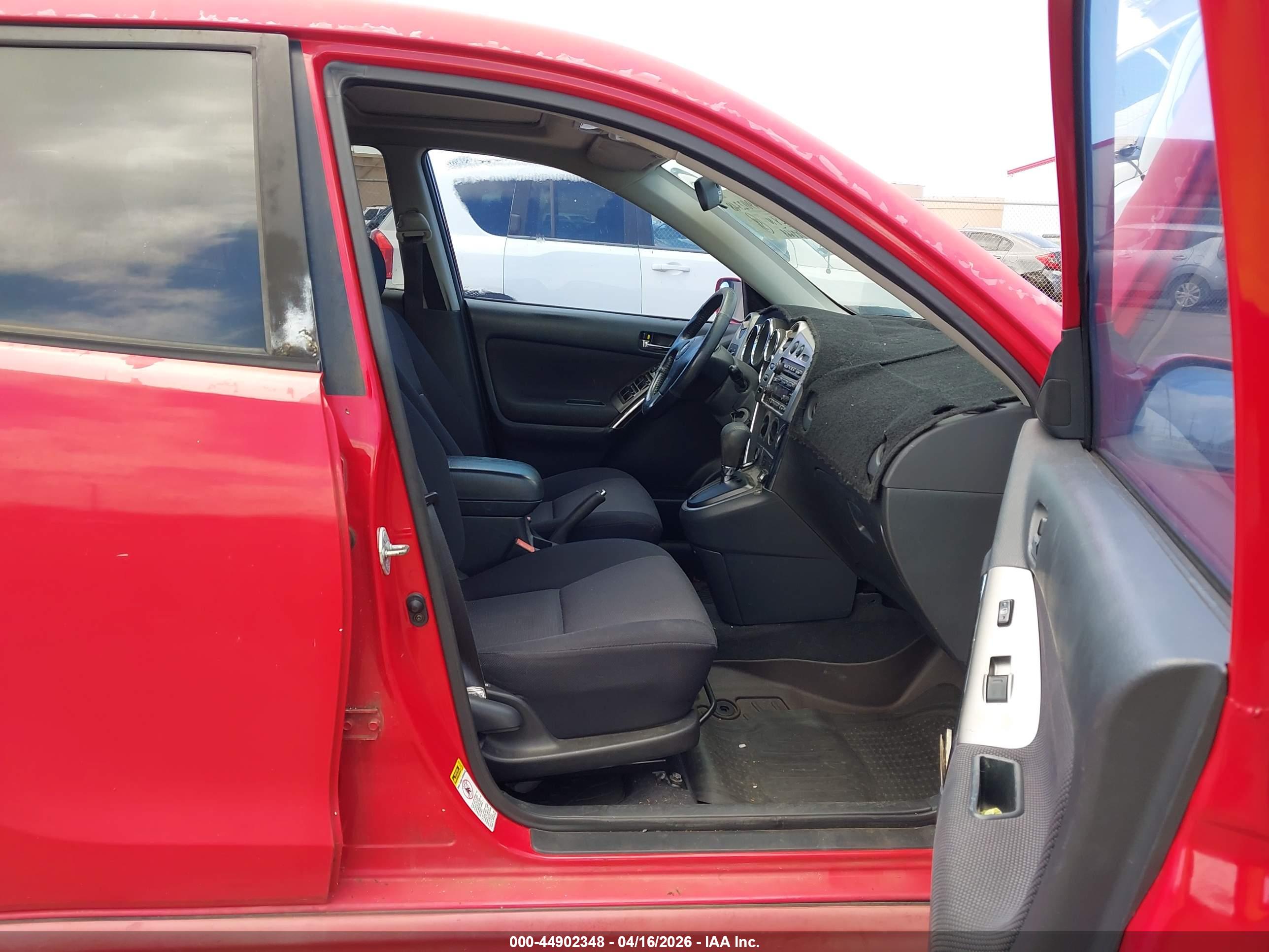 TOYOTA MATRIX image 5