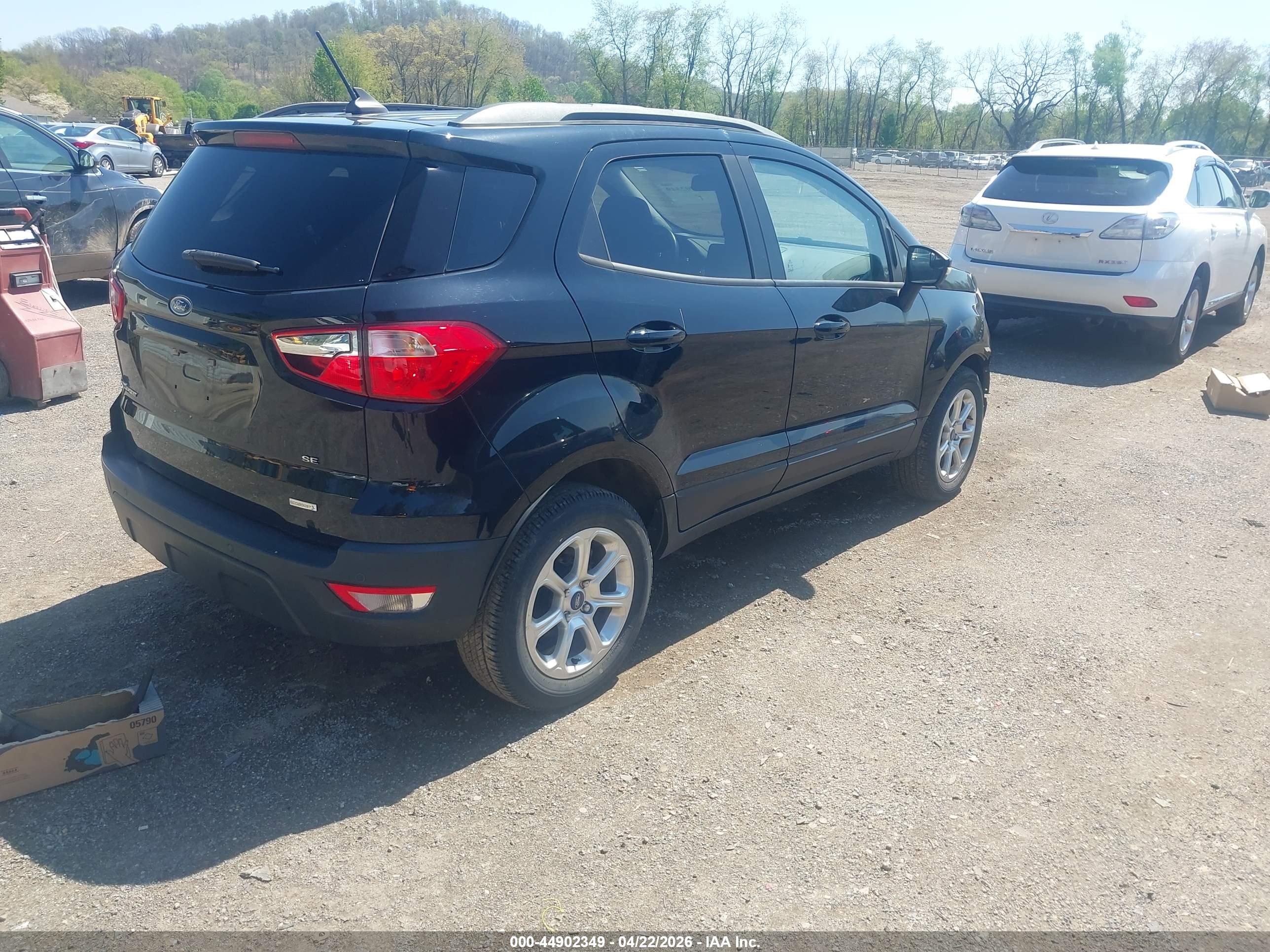 FORD ECOSPORT image 4