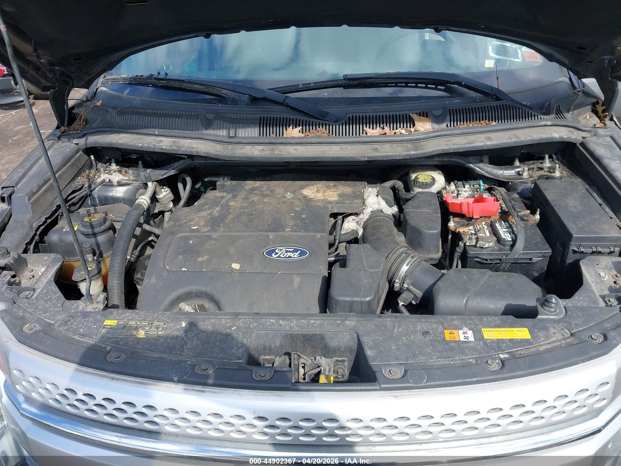 FORD EXPLORER image 10