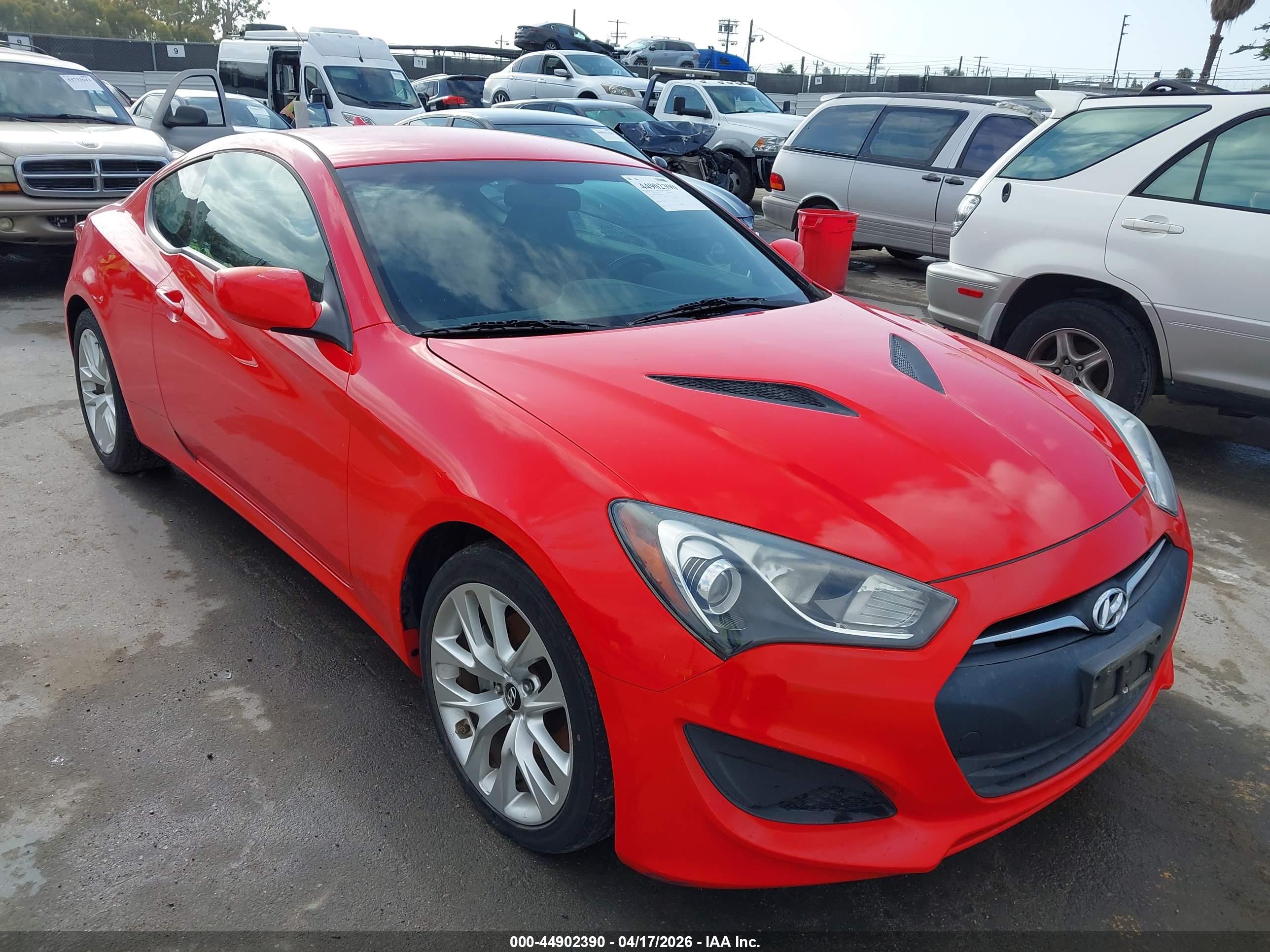 HYUNDAI GENESIS image 6