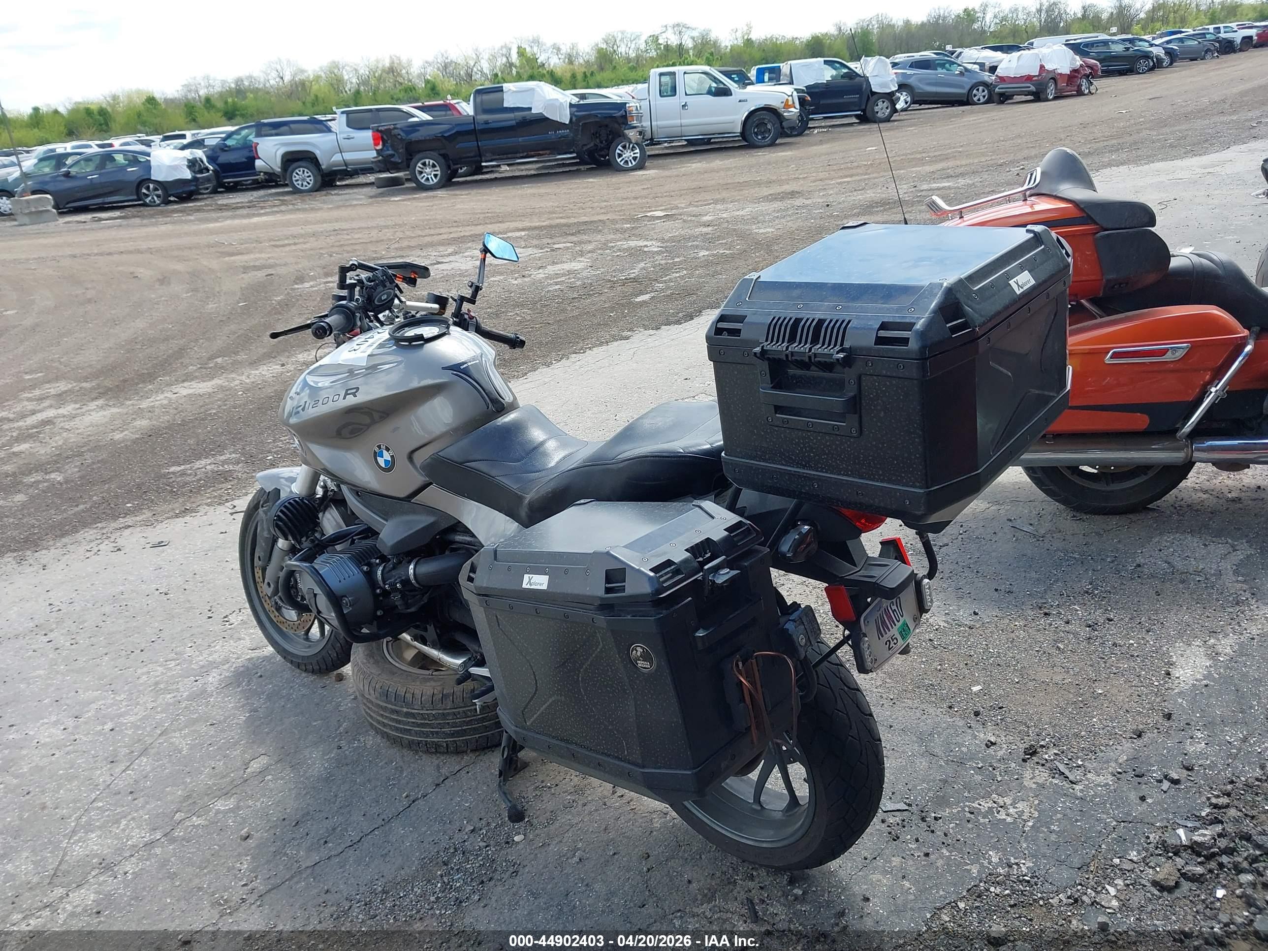 BMW R1200 image 3