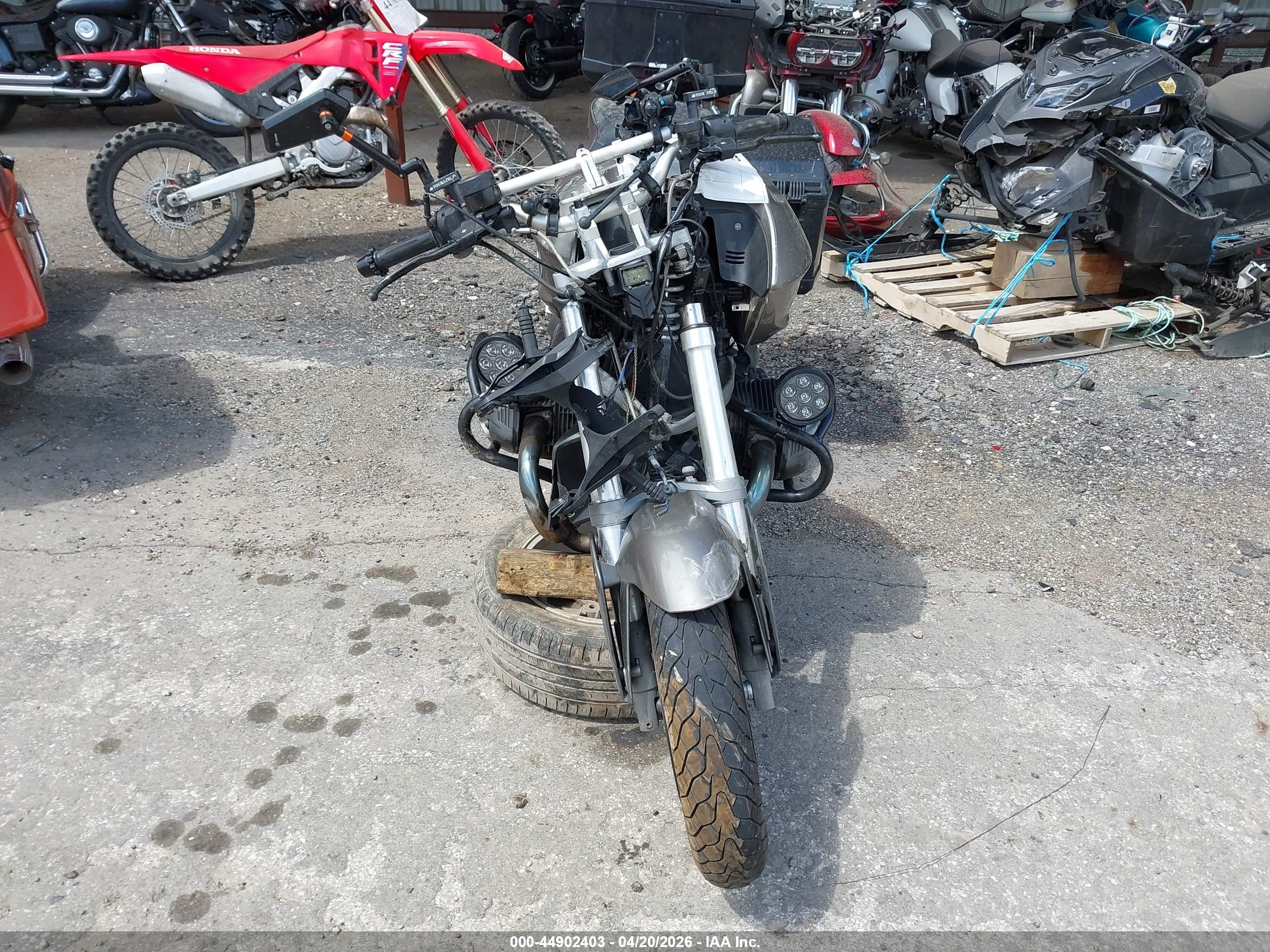 BMW R1200 image 5