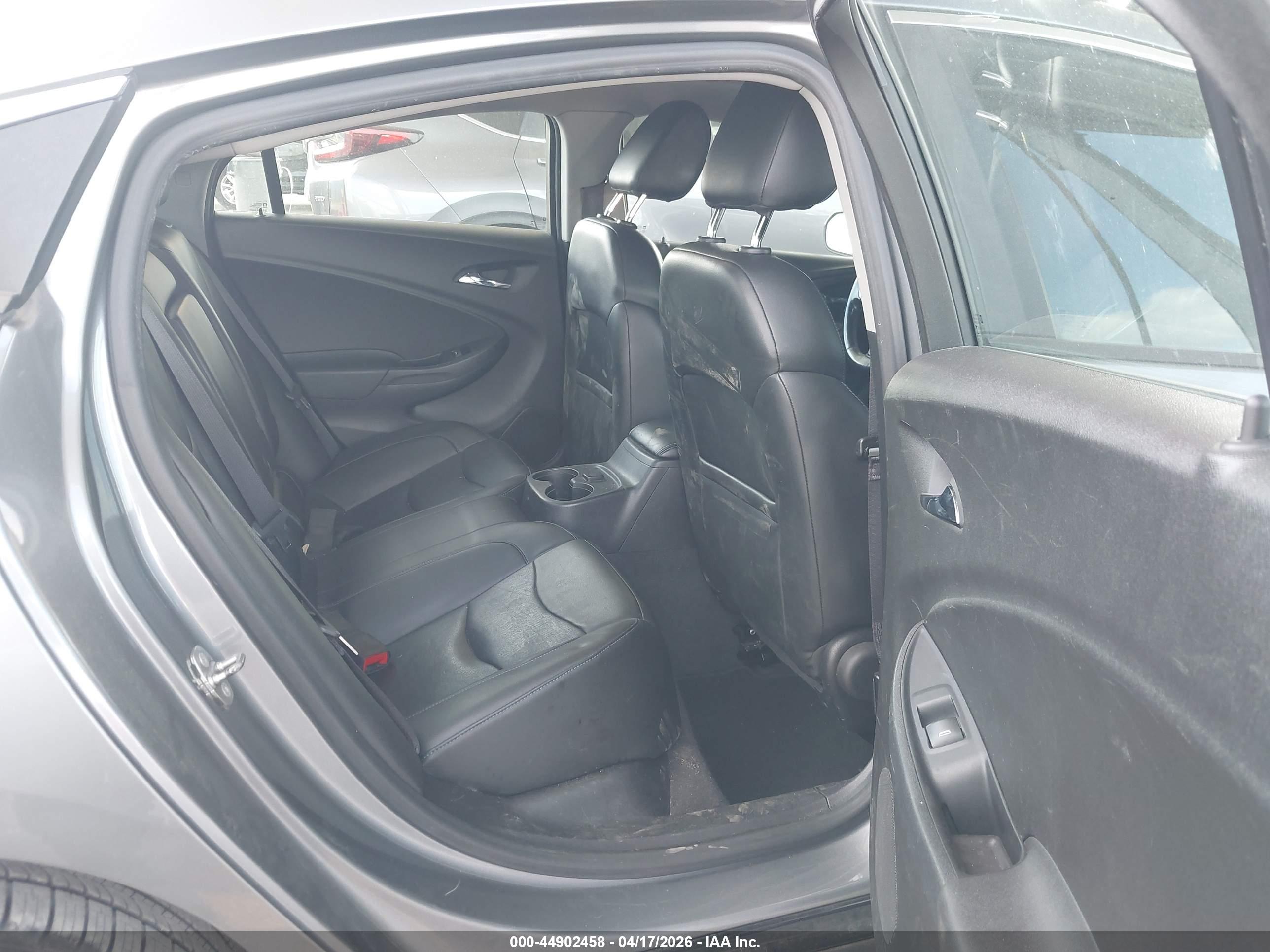 CHEVROLET VOLT image 8