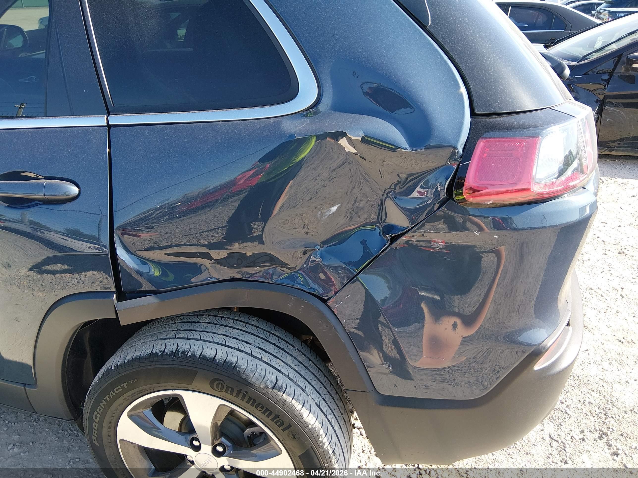 JEEP CHEROKEE image 6