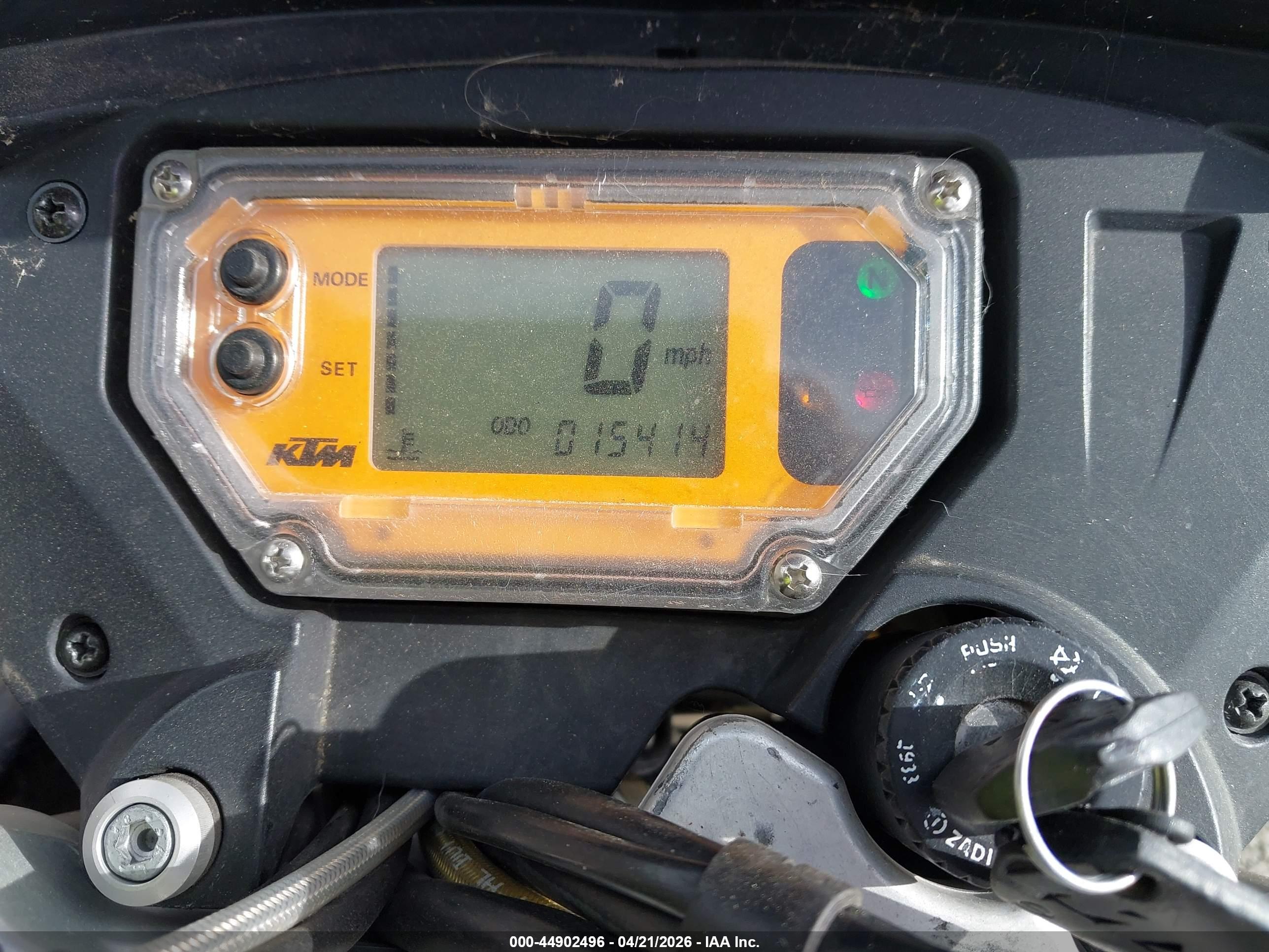 KTM 950 image 7
