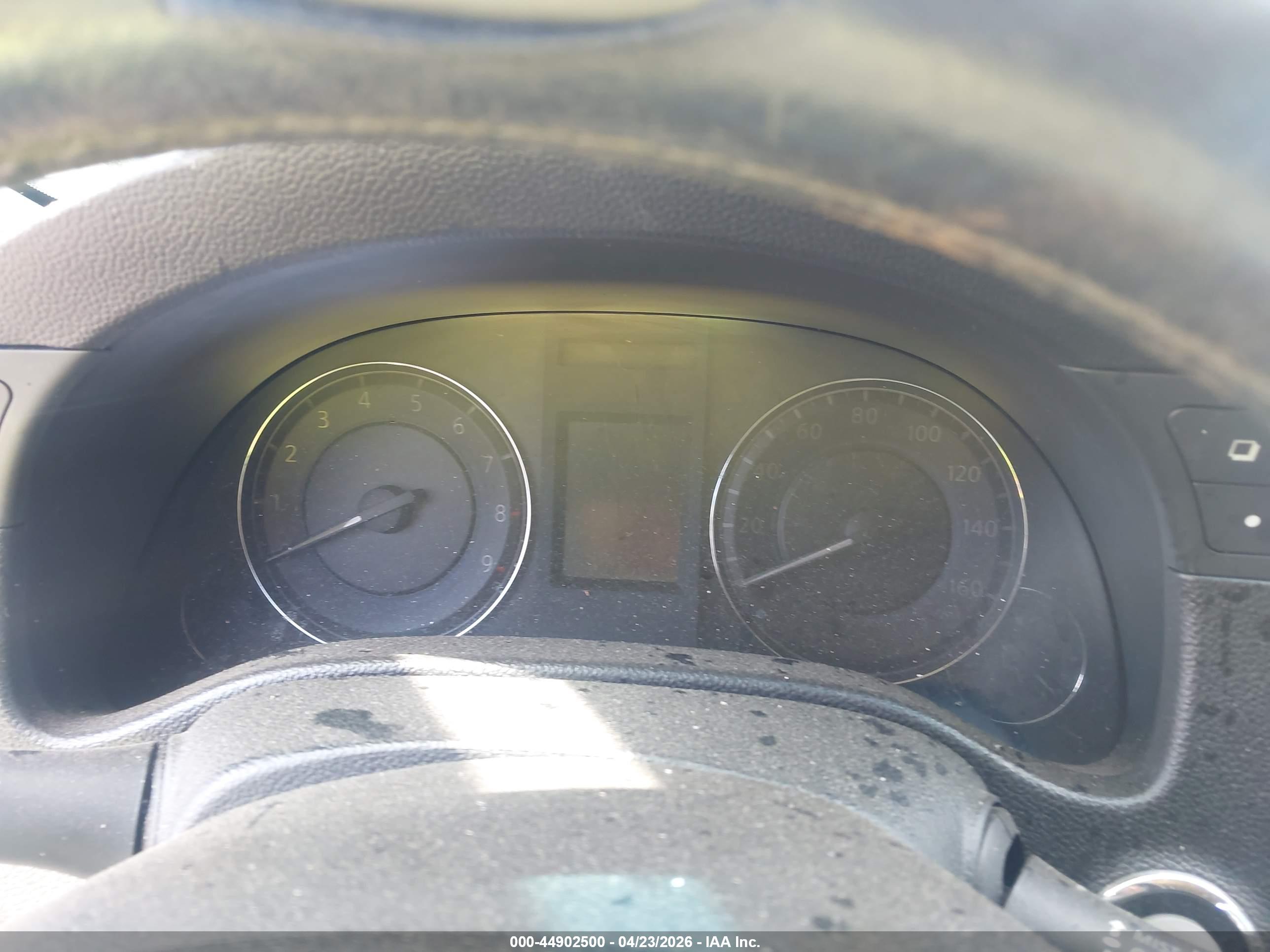 INFINITI G37 image 7