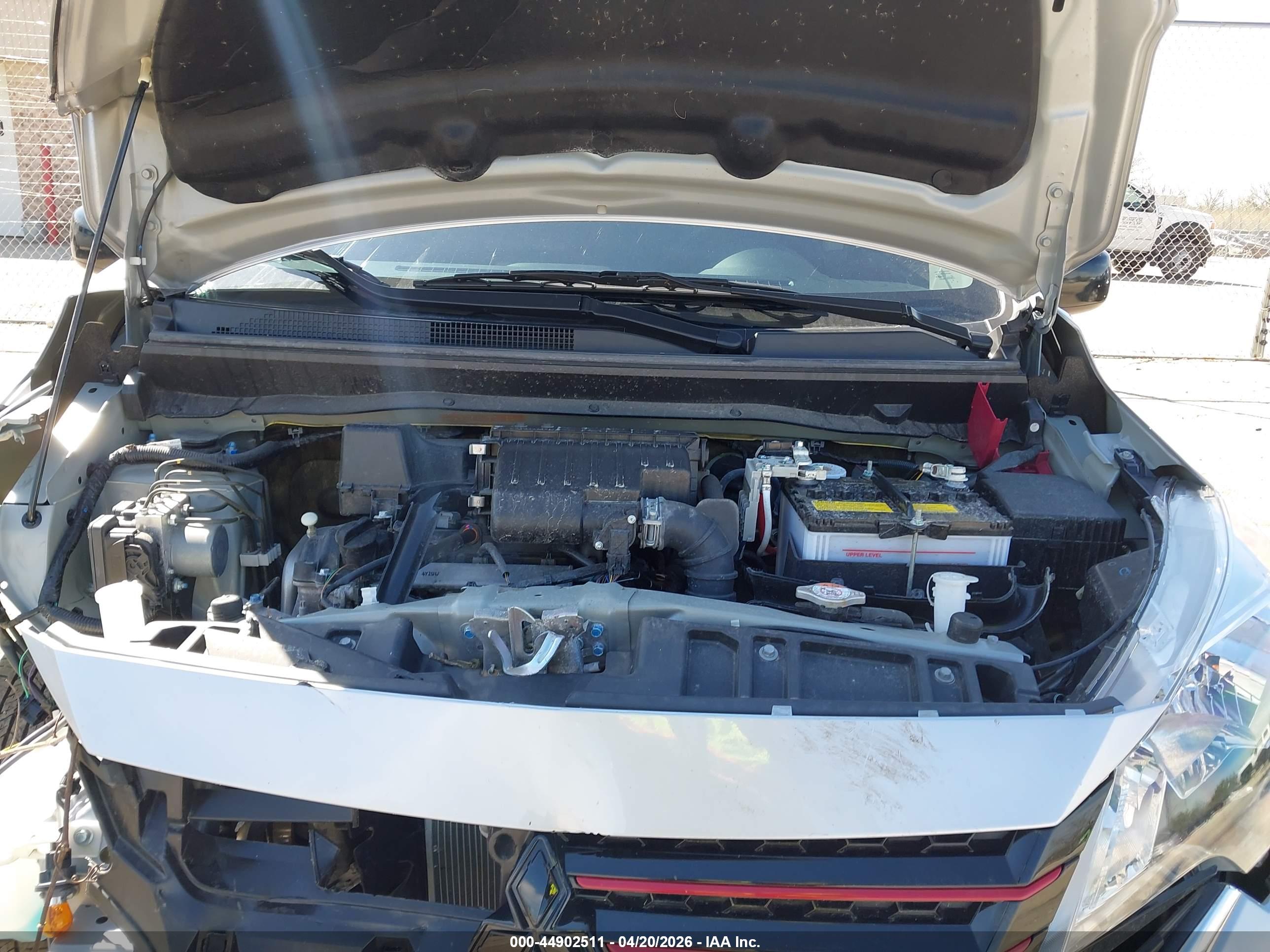 MITSUBISHI MIRAGE image 10