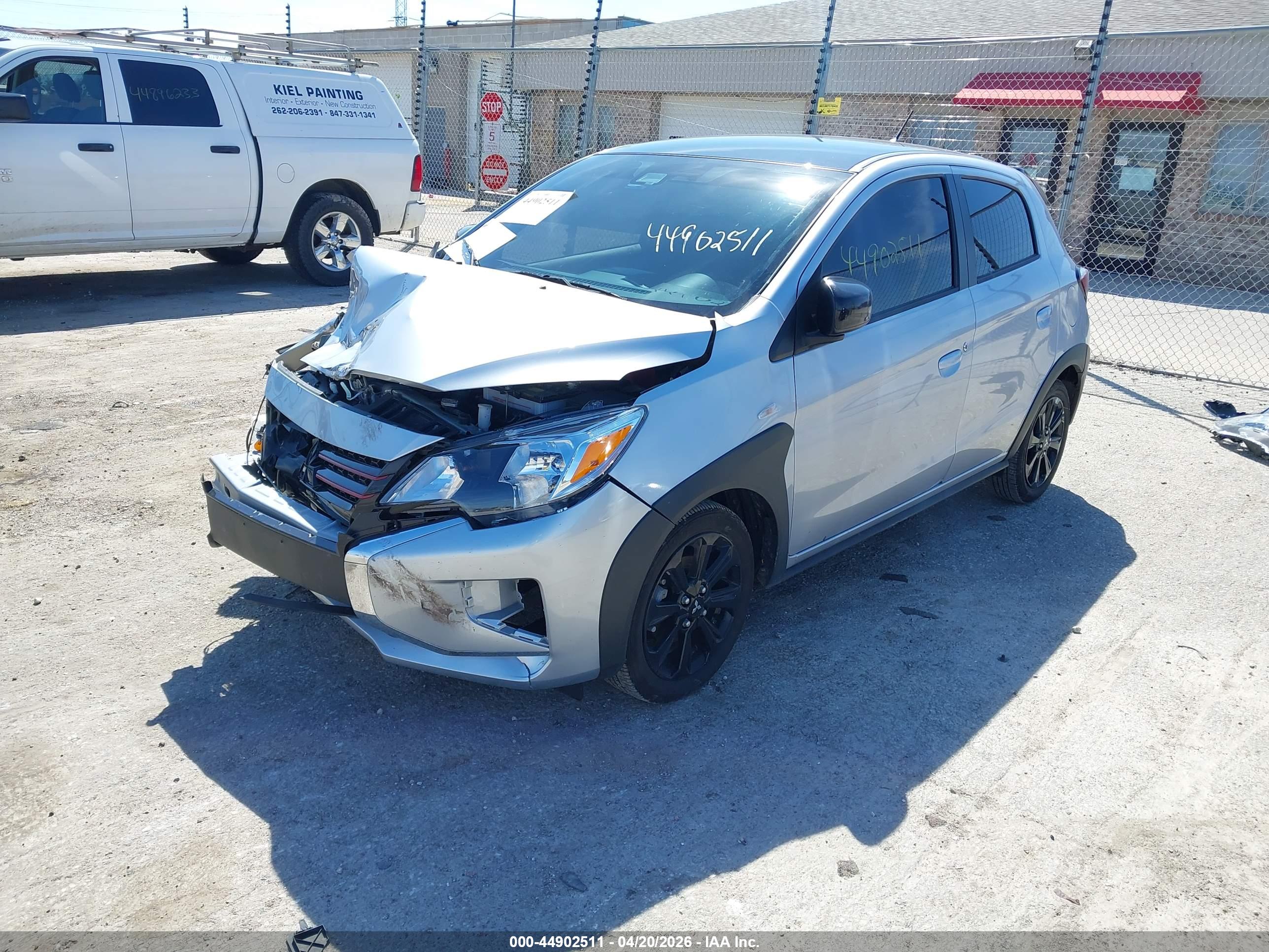 MITSUBISHI MIRAGE image 2