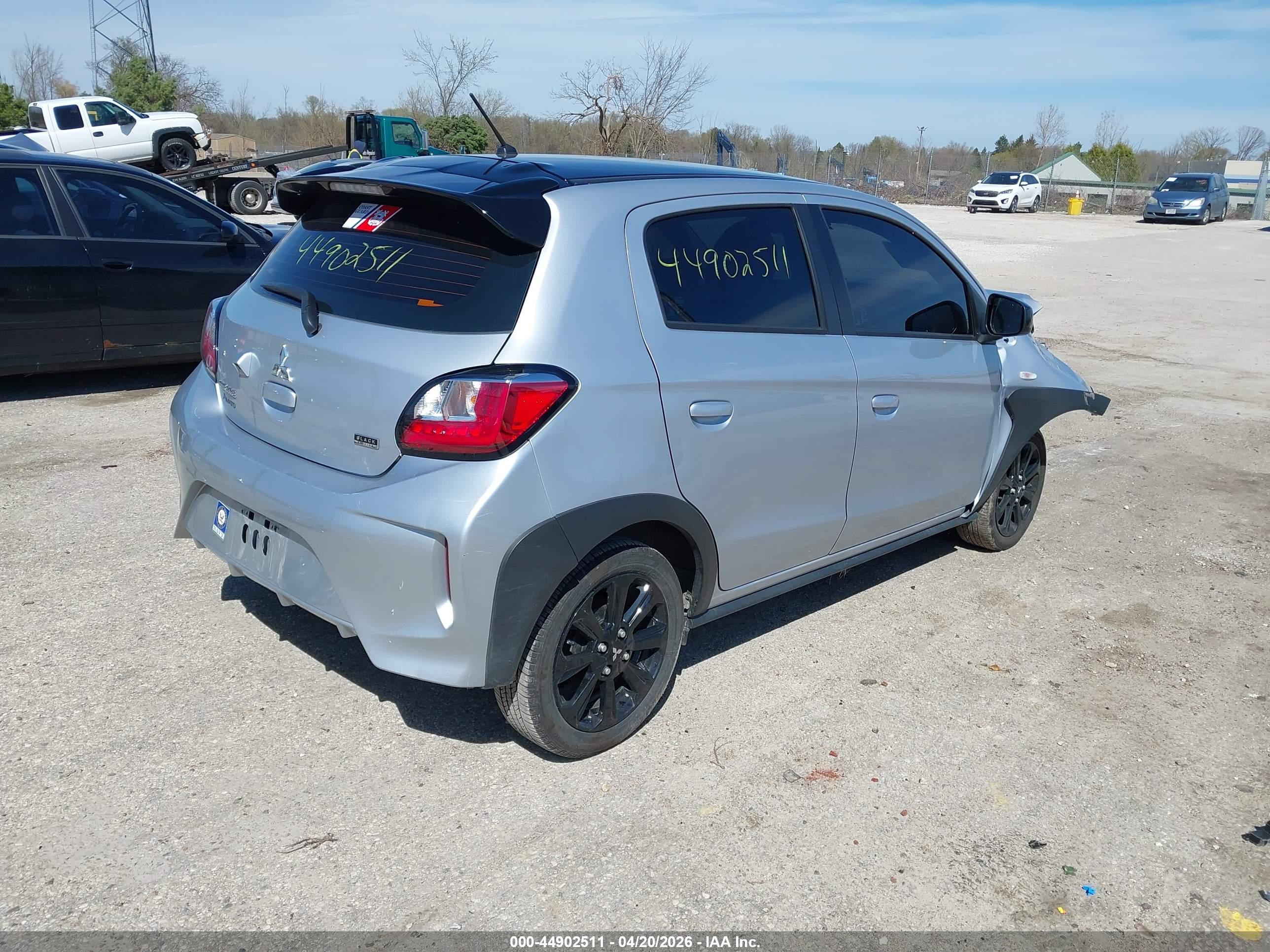 MITSUBISHI MIRAGE image 4