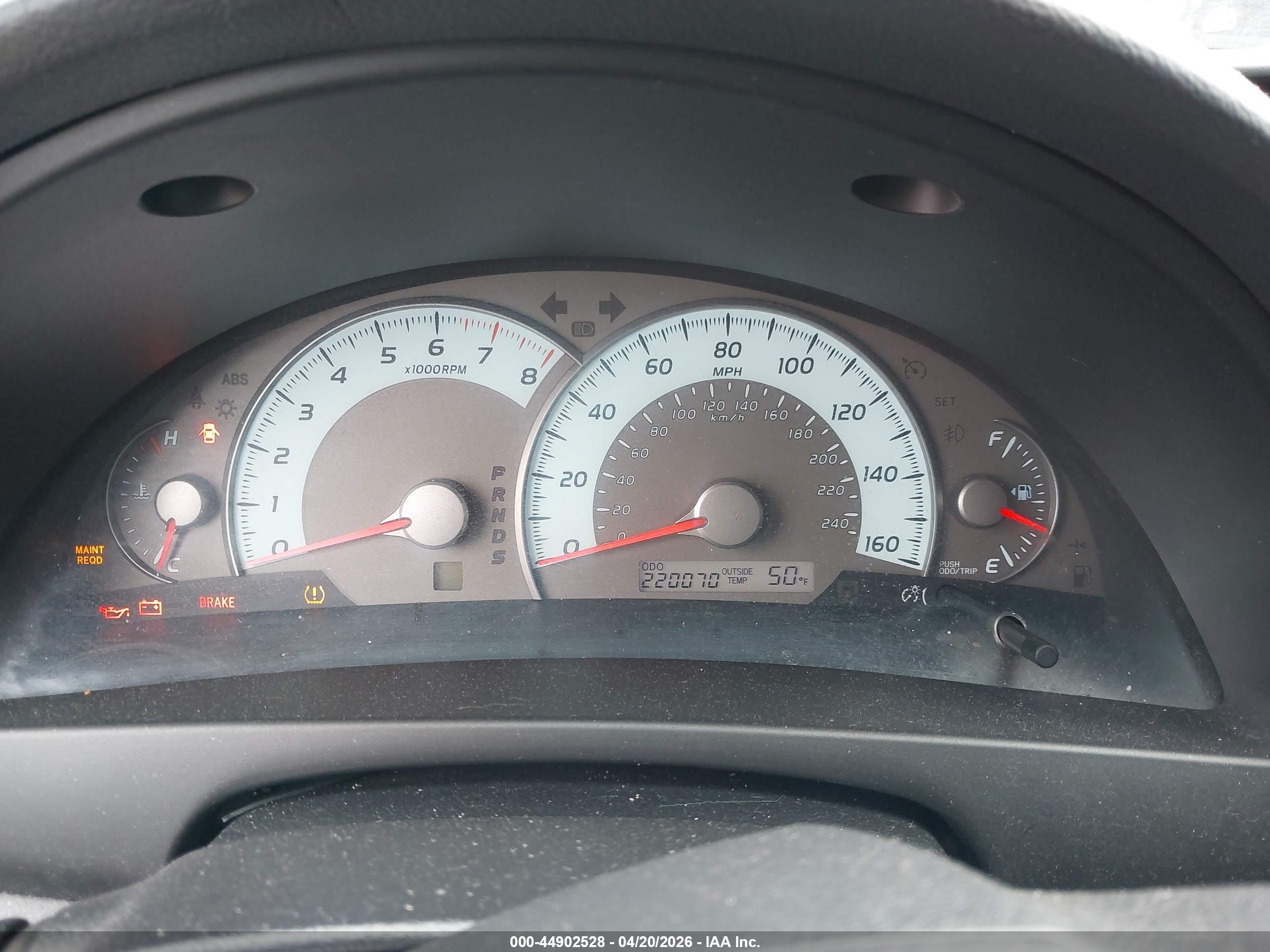 TOYOTA CAMRY image 7