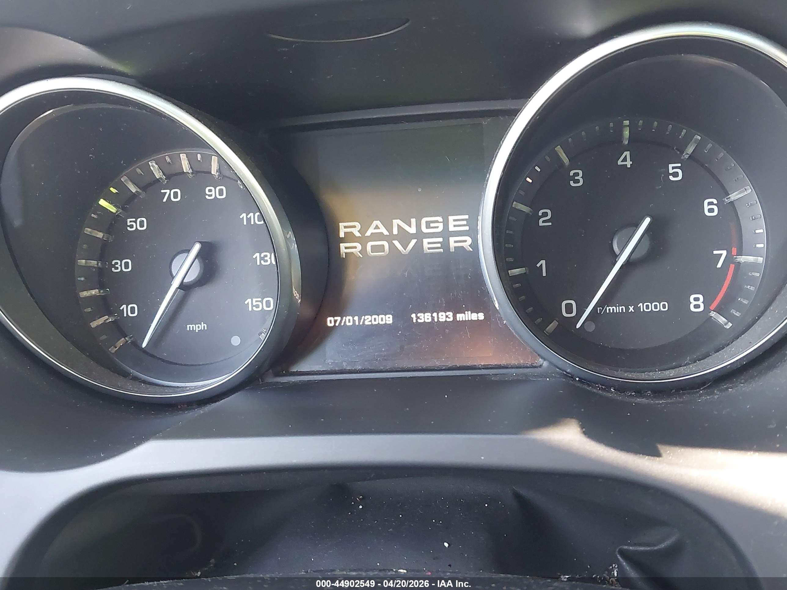 LAND ROVER image 7