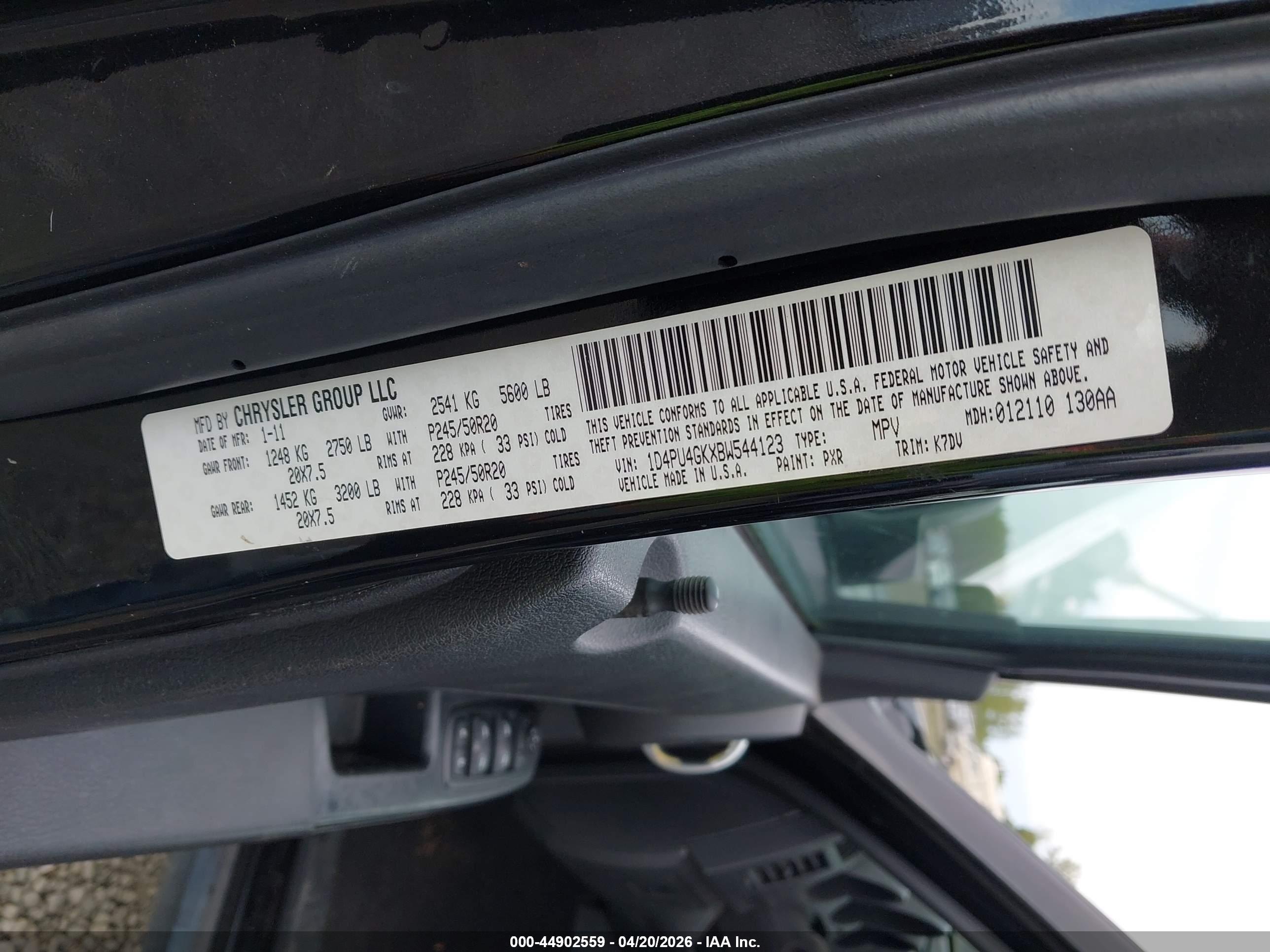 DODGE NITRO image 9