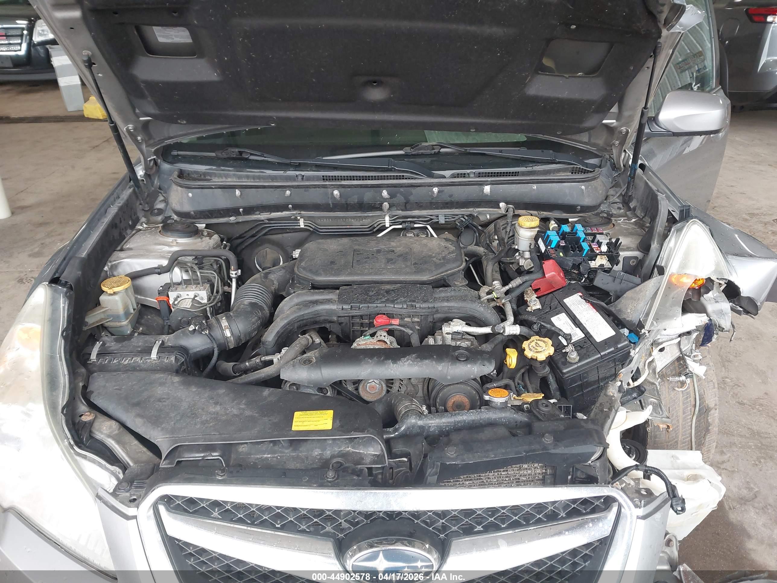 SUBARU LEGACY image 10