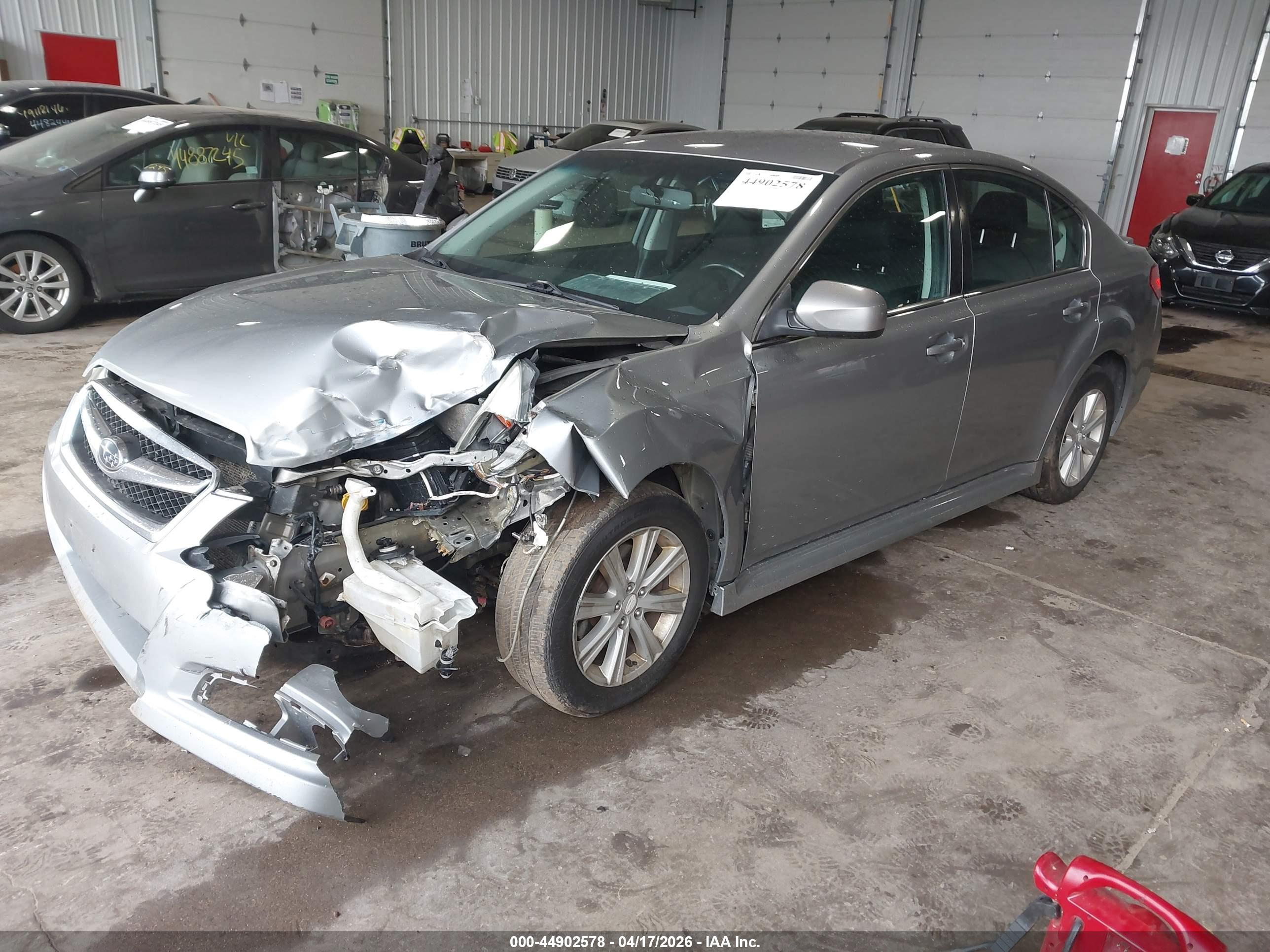 SUBARU LEGACY image 2