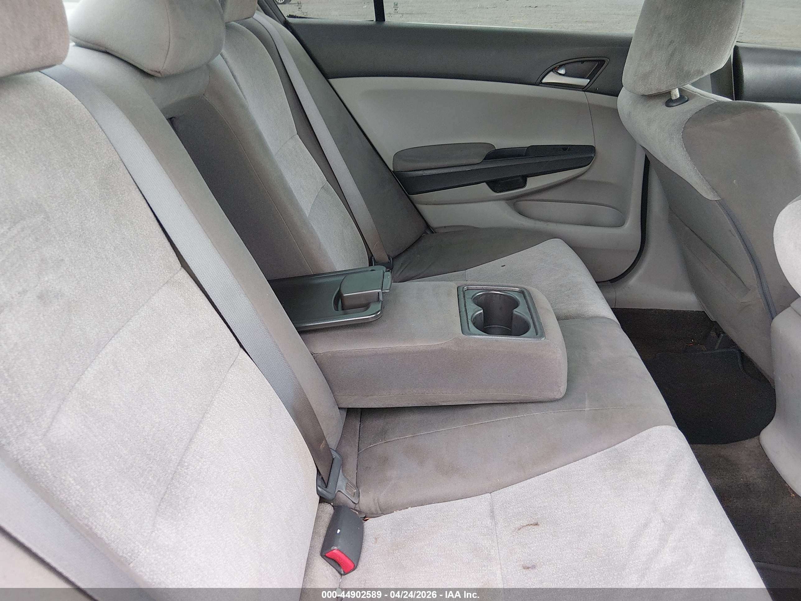 HONDA ACCORD image 8